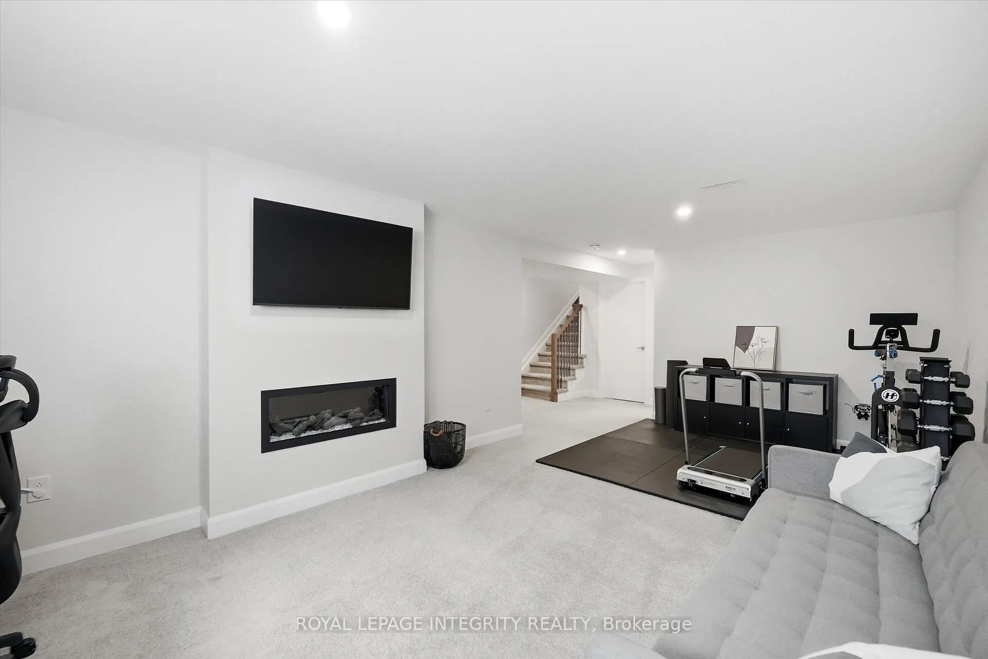 Photo 34 of 20 Mandevilla Crescent, Ottawa, Blossom Park/Kemp Park/Findlay Creek — HOMEH