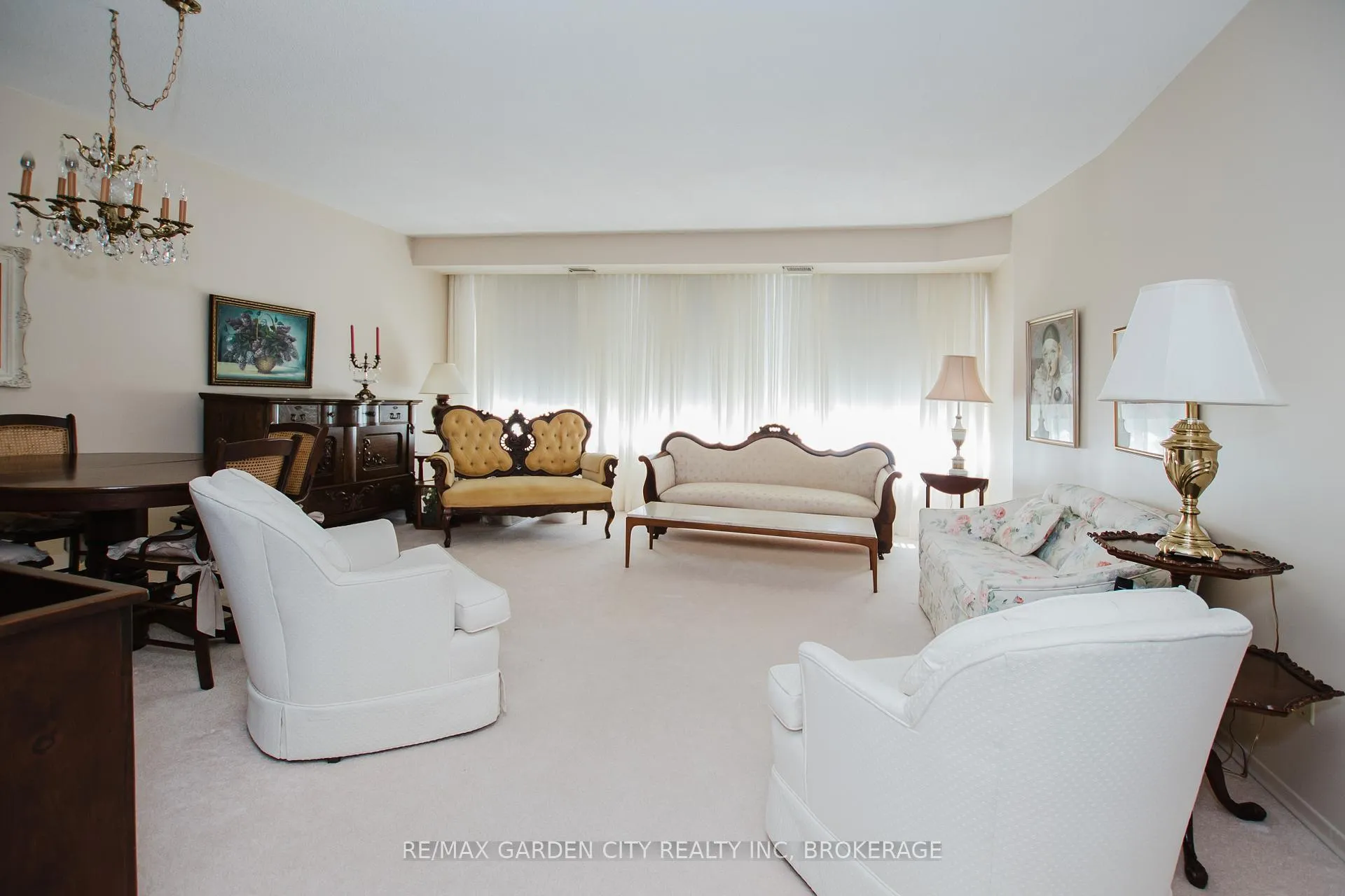 Photo 10 of Unit 307, 7 Gale Crescent, St. Catharines, E. Chester — HOMEH