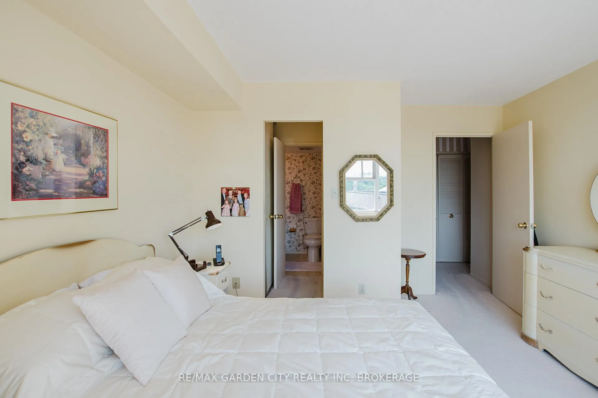 Photo 18 of Unit 307, 7 Gale Crescent, St. Catharines, E. Chester — HOMEH