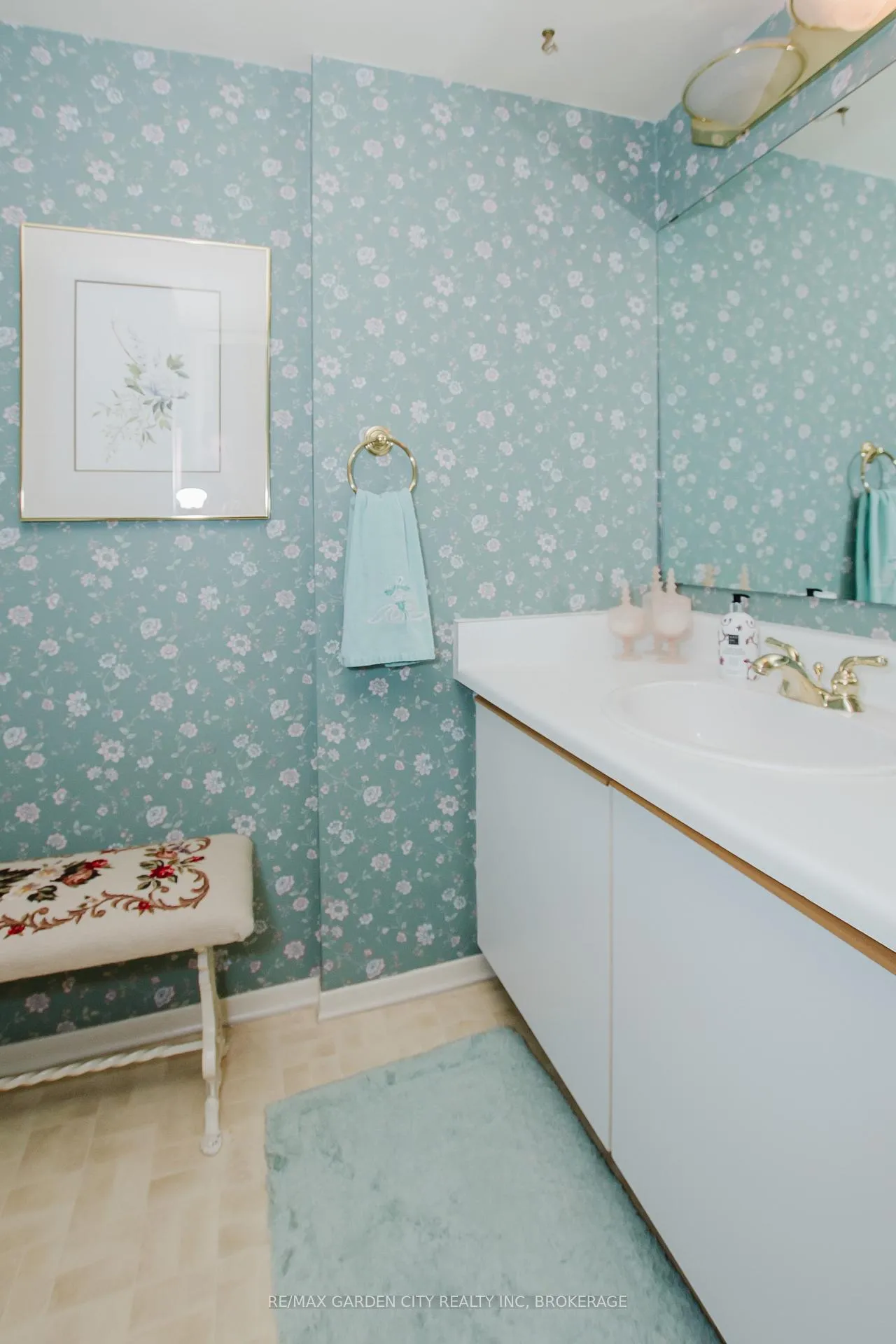 Photo 27 of Unit 307, 7 Gale Crescent, St. Catharines, E. Chester — HOMEH