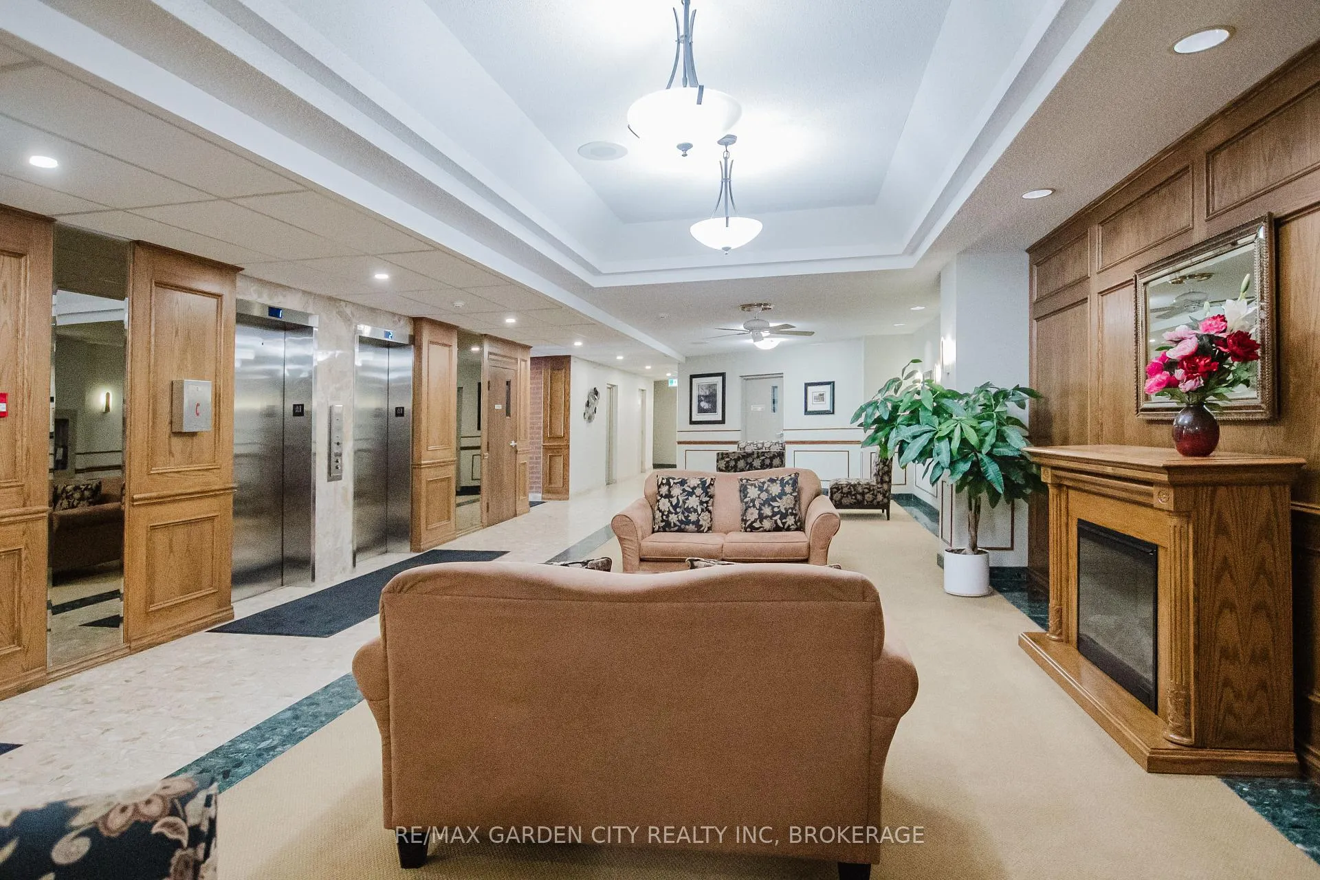 Photo 43 of Unit 307, 7 Gale Crescent, St. Catharines, E. Chester — HOMEH