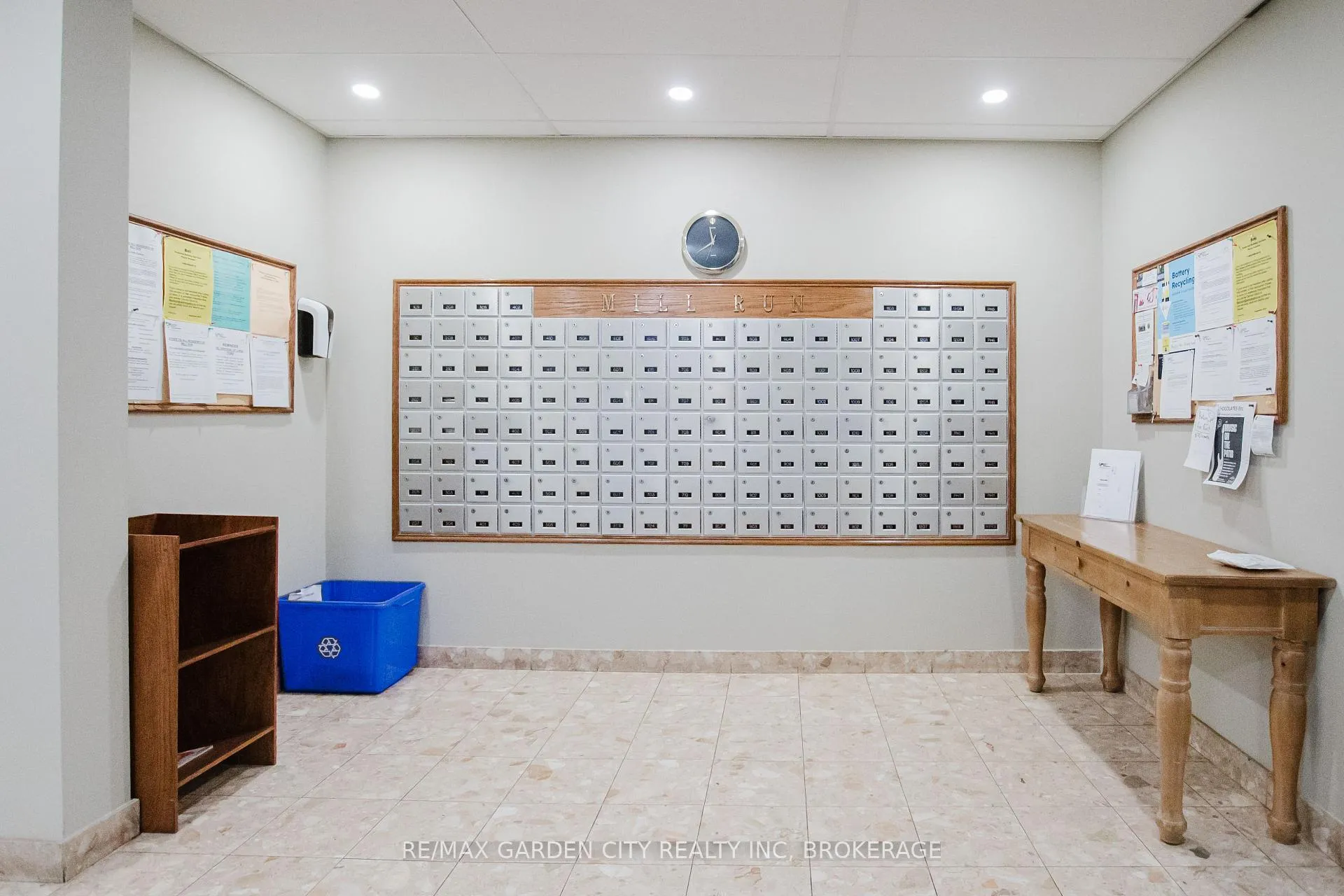 Photo 44 of Unit 307, 7 Gale Crescent, St. Catharines, E. Chester — HOMEH