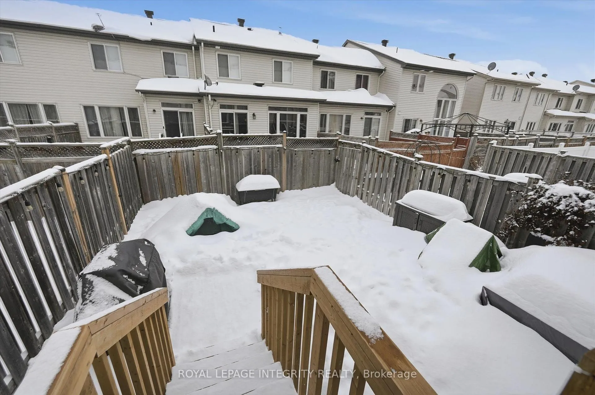 Photo 36 of 329 Brigitta Street, Ottawa, Kanata - Emerald Meadows/Trailwest — HOMEH