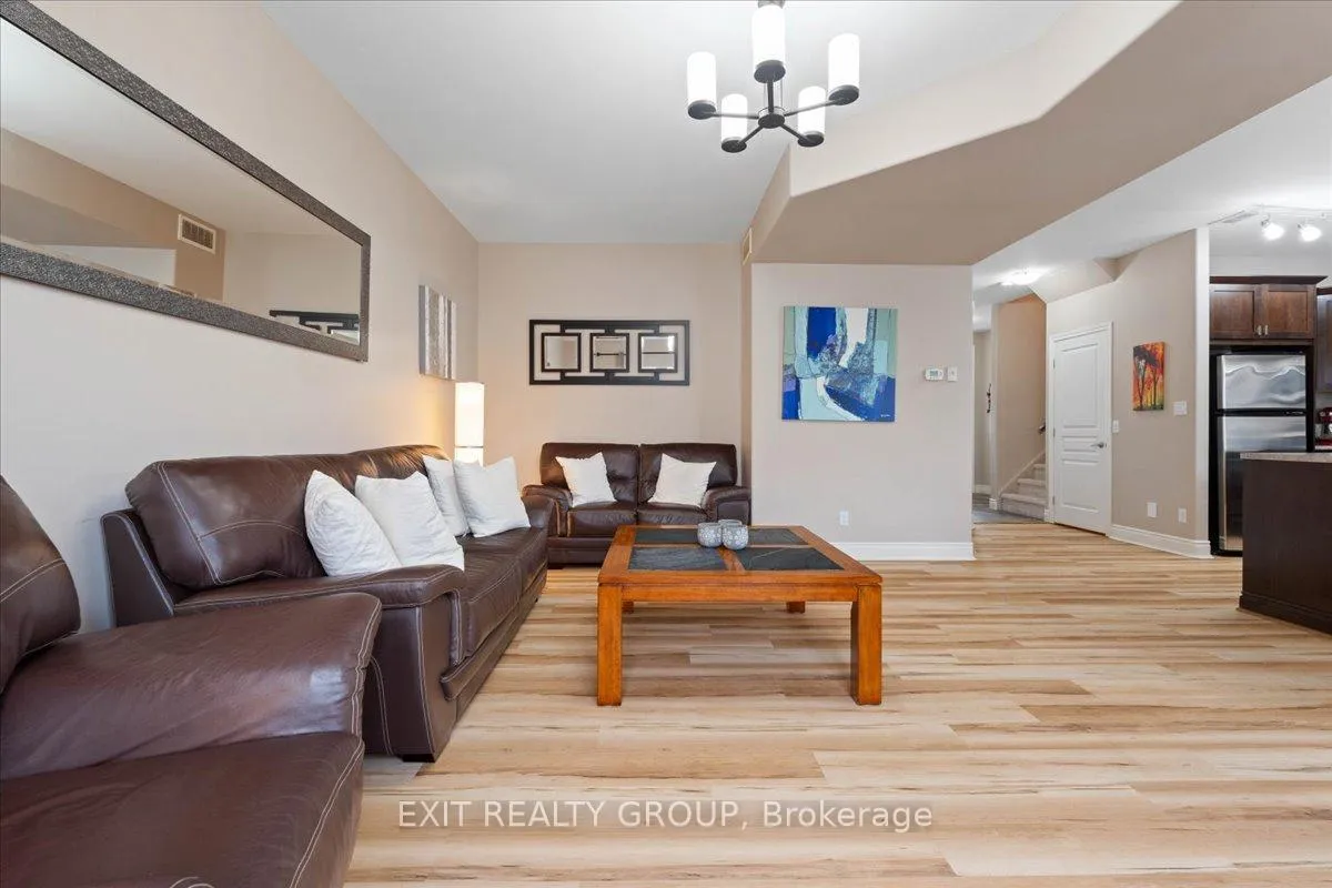 Photo 14 of 82 Mountain Ash Drive, Belleville, Thurlow Ward — HOMEH