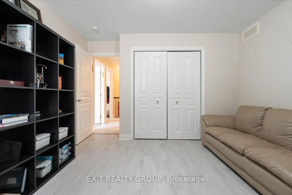 Photo 22 of 82 Mountain Ash Drive, Belleville, Thurlow Ward — HOMEH