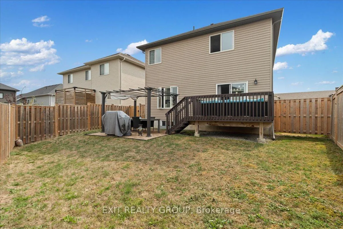 Photo 33 of 82 Mountain Ash Drive, Belleville, Thurlow Ward — HOMEH