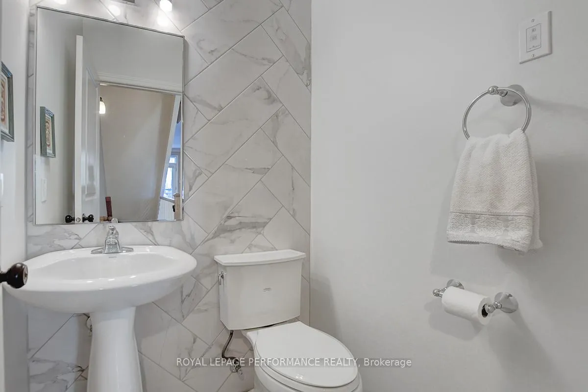 Photo 13 of 349 Berkley Avenue, Ottawa, Westboro West — HOMEH