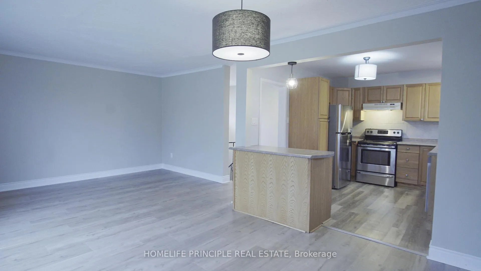 Photo 6 of Unit Upper, 248 St Vincent Street, Barrie, Wellington — HOMEH