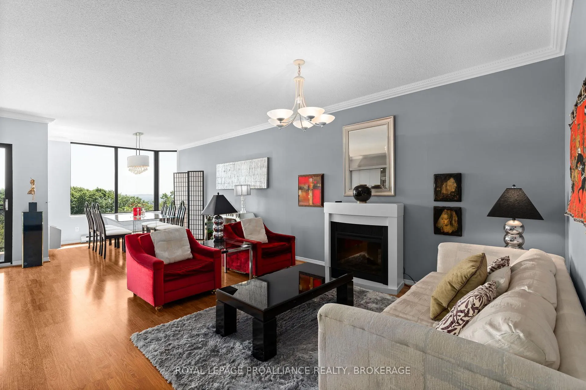 Photo 6 of Unit 705, 1000 King Street W, Kingston, Central City West — HOMEH