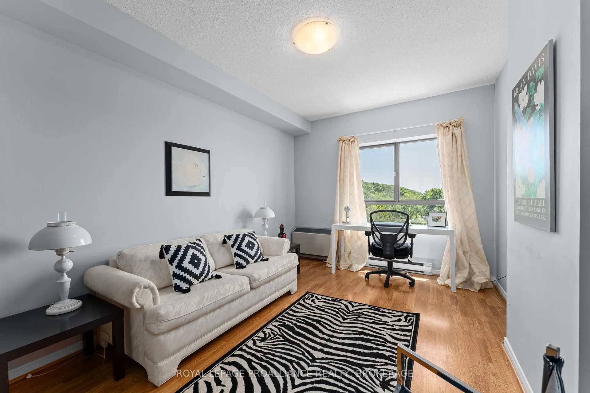 Photo 19 of Unit 705, 1000 King Street W, Kingston, Central City West — HOMEH