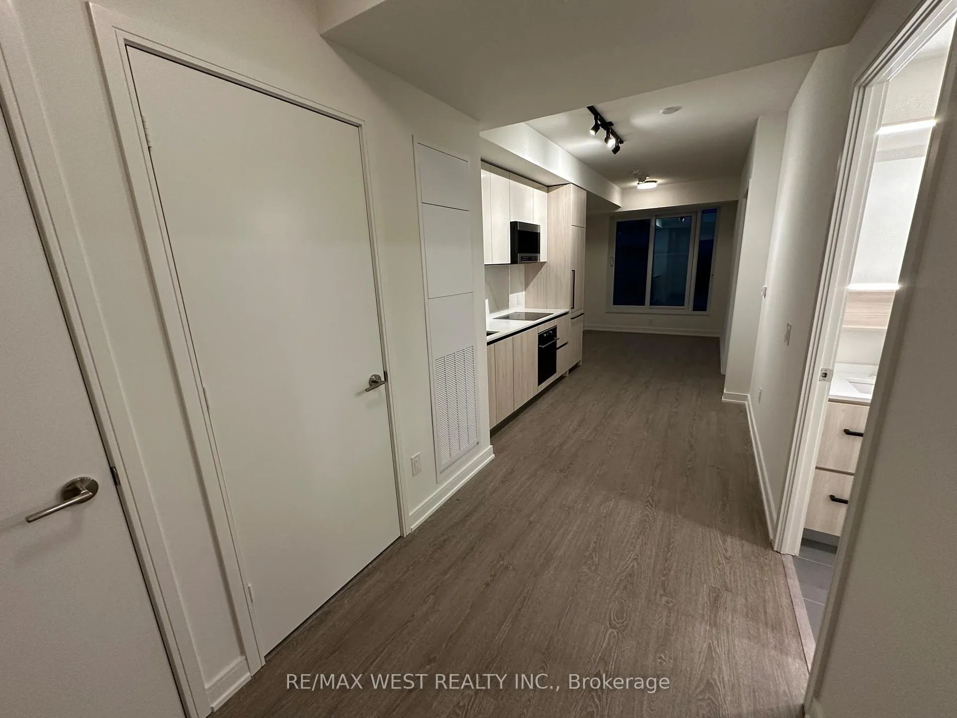 Photo 2 of Unit 509, 425 Front Street E, Toronto, Waterfront Communities — HOMEH