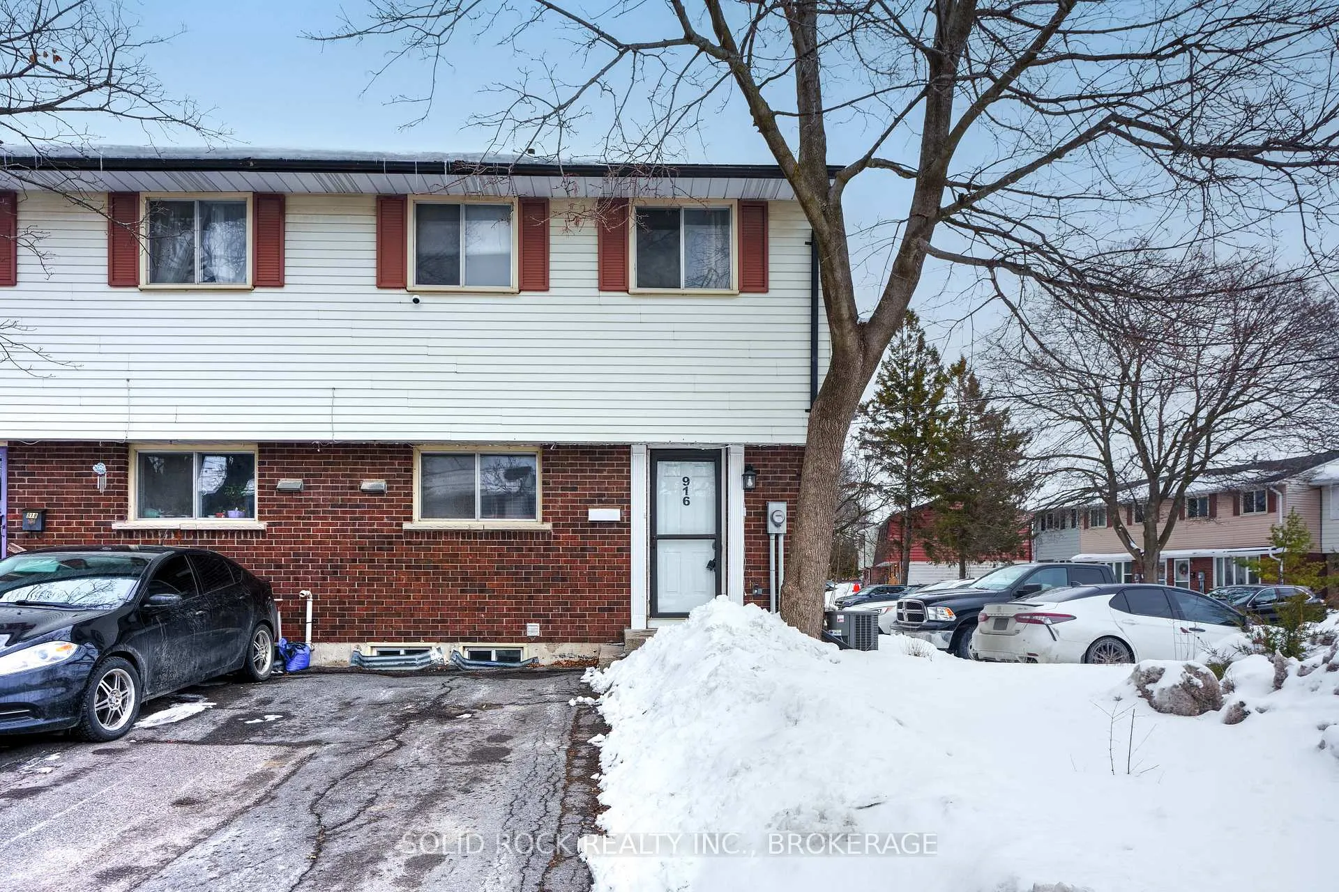 Photo 1 of 916 Oakview Avenue, Kingston, South of Taylor-Kidd Blvd — HOMEH