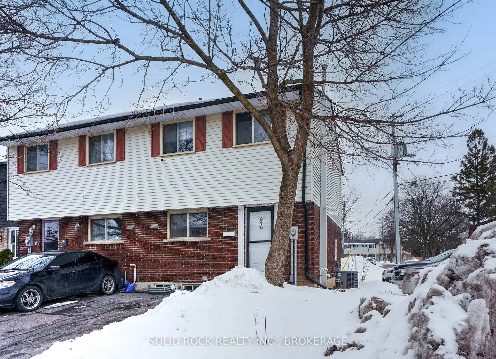 Photo 3 of 916 Oakview Avenue, Kingston, South of Taylor-Kidd Blvd — HOMEH
