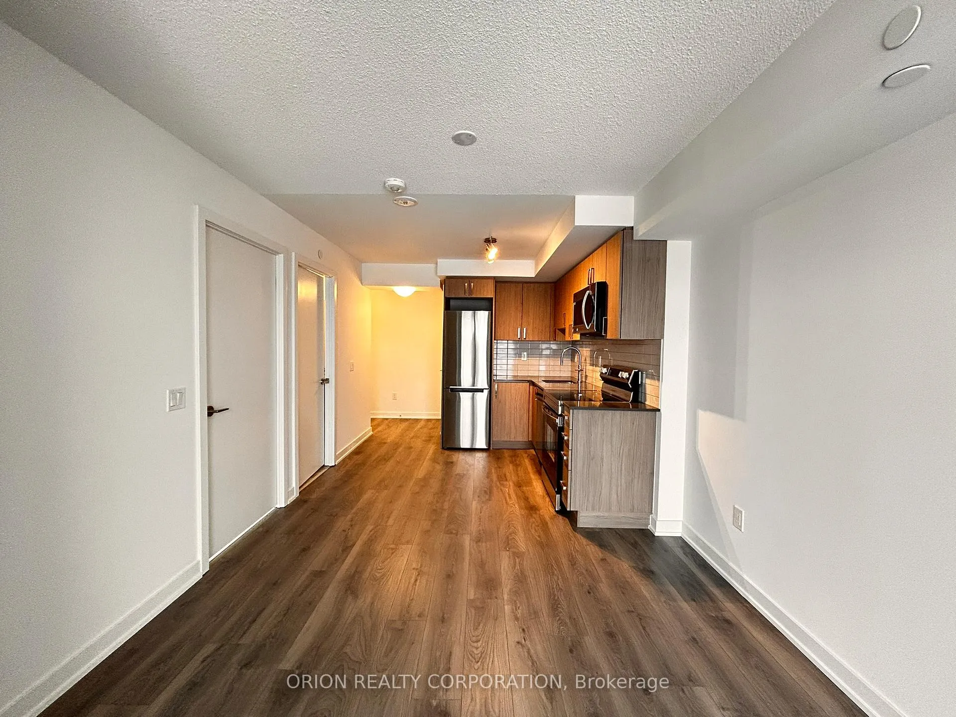 Photo 9 of Unit 1301, 1010 Sandy Beach Road, Pickering, Bay Ridges — HOMEH
