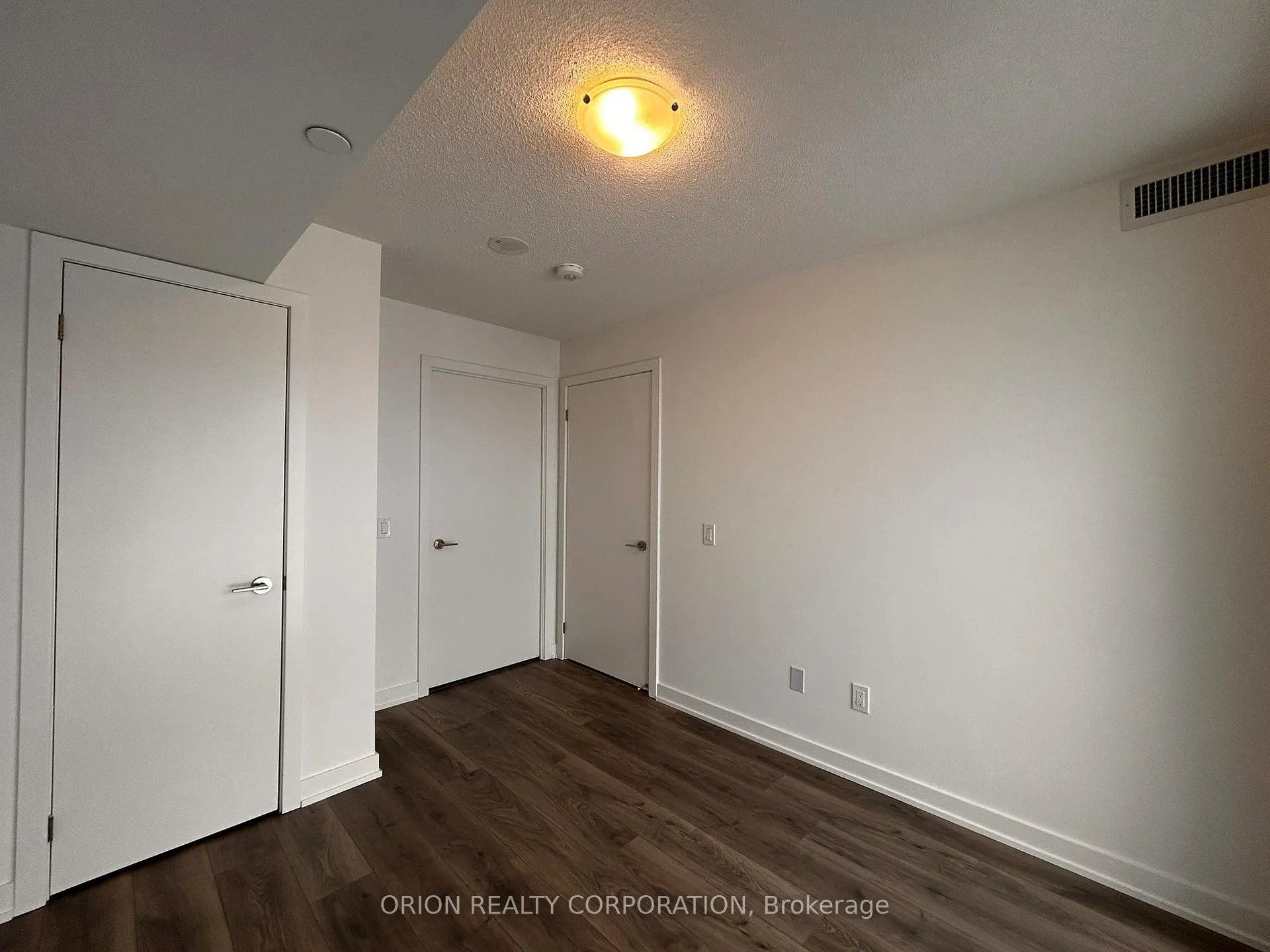 Photo 18 of Unit 1301, 1010 Sandy Beach Road, Pickering, Bay Ridges — HOMEH