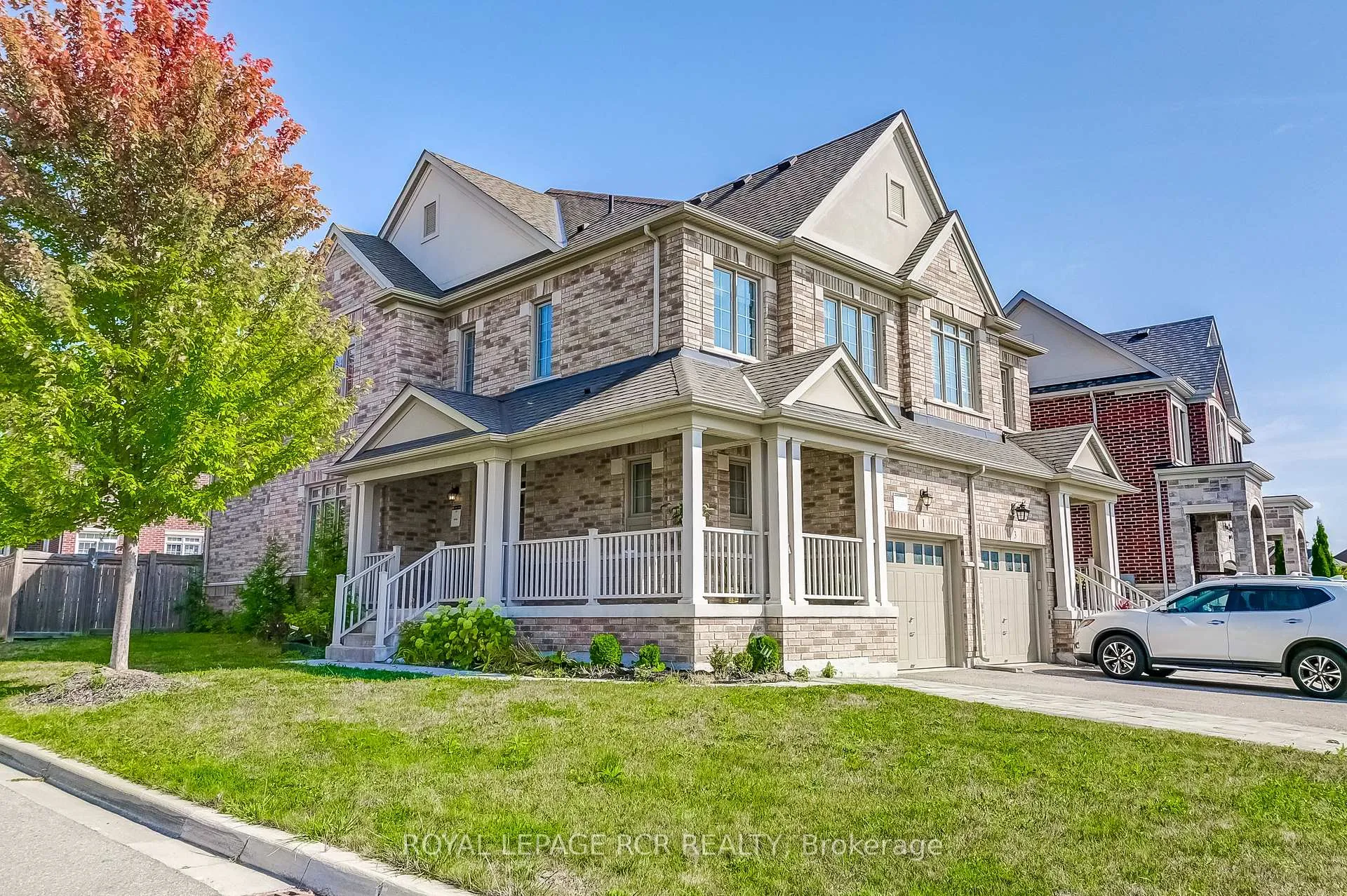 Photo 7 of 1 Silver Charm Drive, East Gwillimbury, Sharon — HOMEH