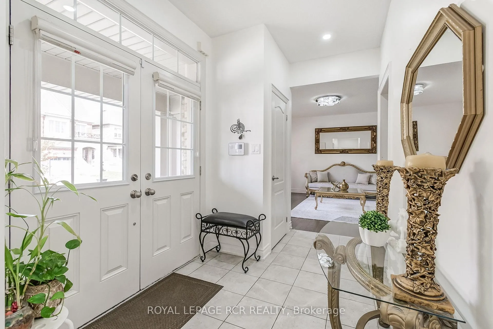 Photo 13 of 1 Silver Charm Drive, East Gwillimbury, Sharon — HOMEH