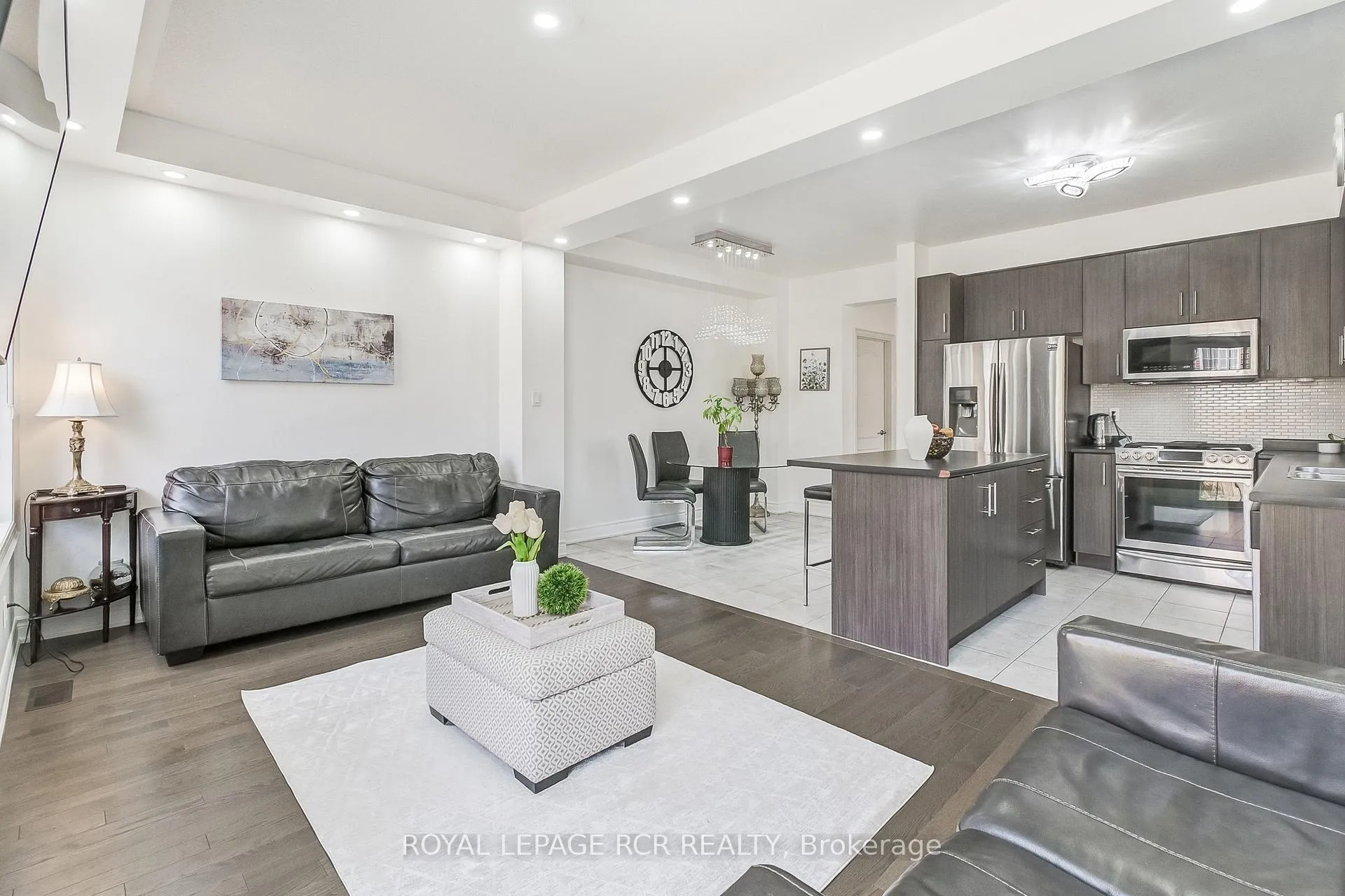 Photo 30 of 1 Silver Charm Drive, East Gwillimbury, Sharon — HOMEH