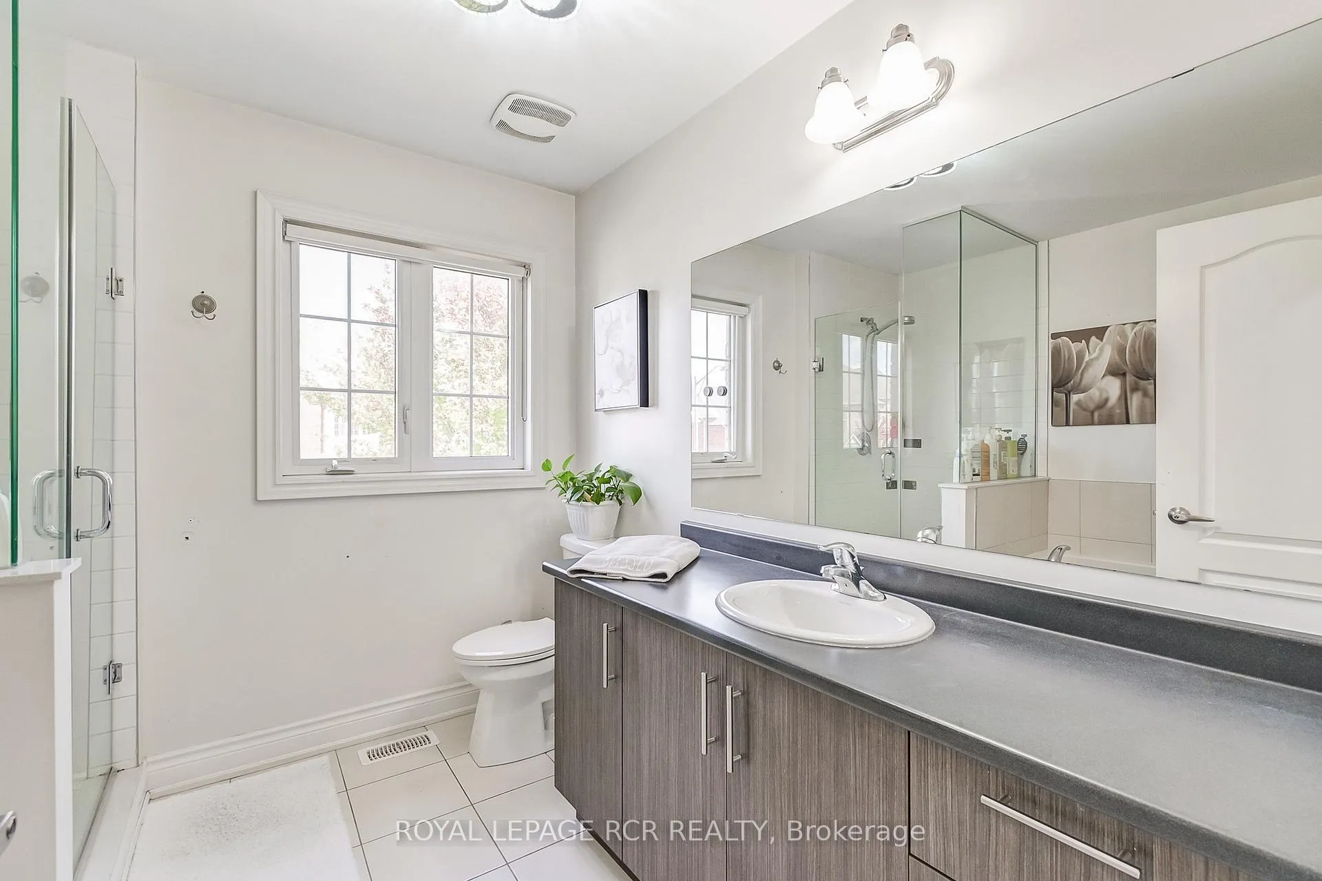 Photo 32 of 1 Silver Charm Drive, East Gwillimbury, Sharon — HOMEH