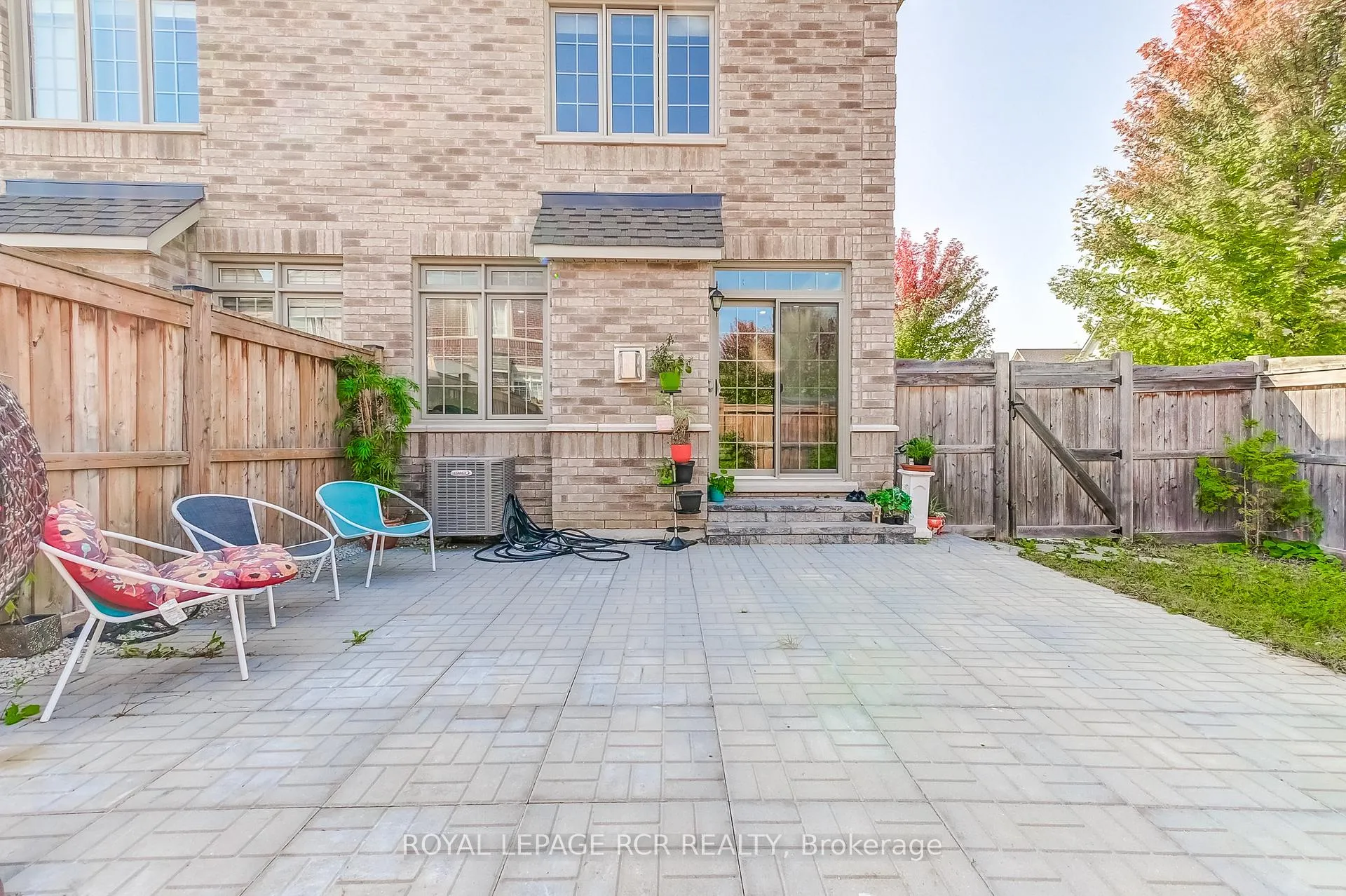Photo 45 of 1 Silver Charm Drive, East Gwillimbury, Sharon — HOMEH