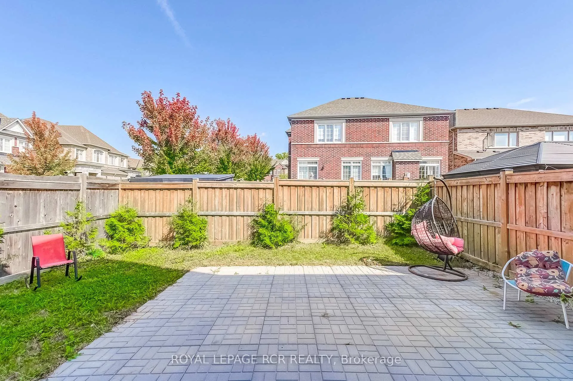 Photo 46 of 1 Silver Charm Drive, East Gwillimbury, Sharon — HOMEH
