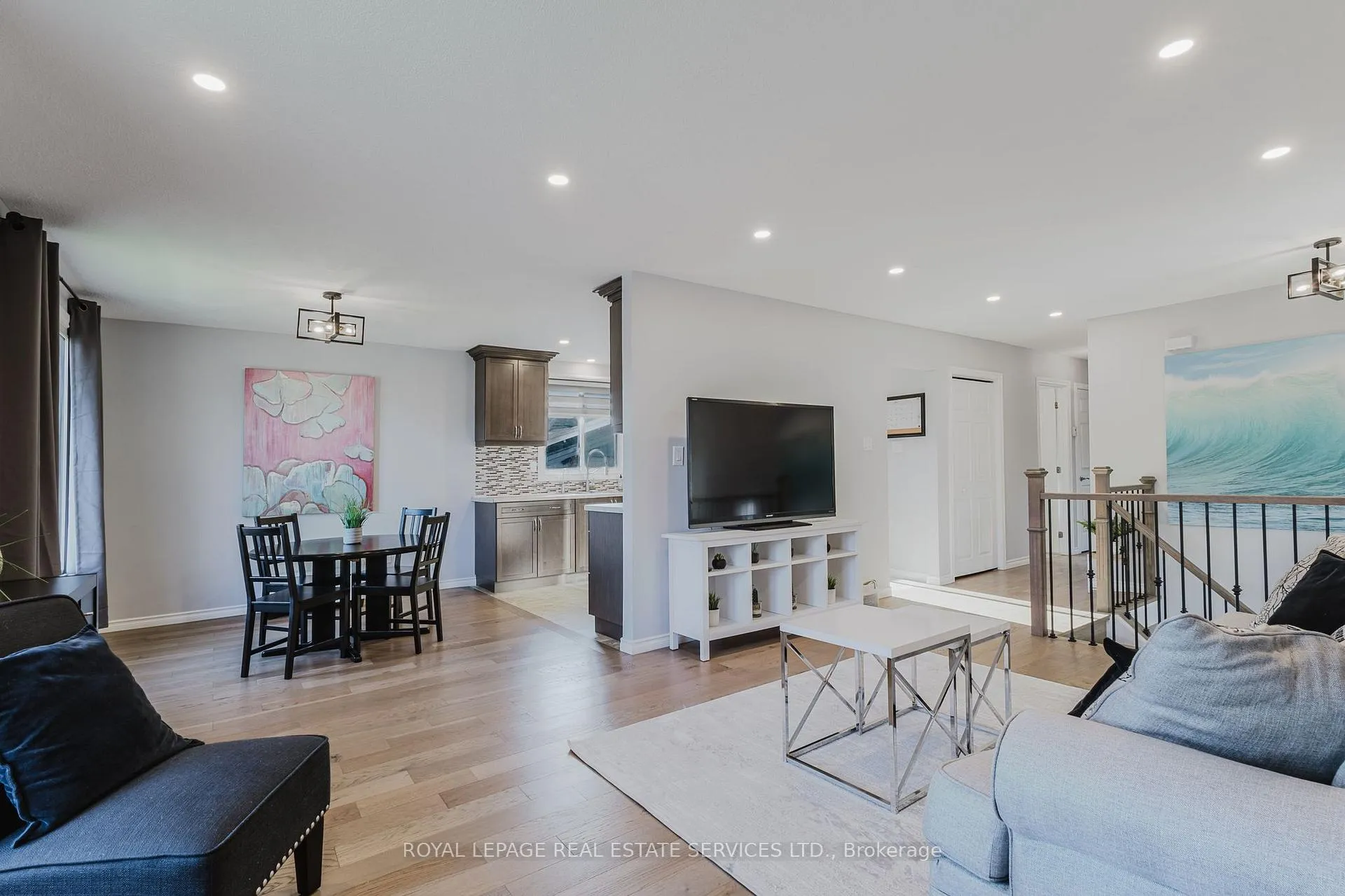 Photo 13 of 19 Southglen Road, Brant, Brantford Twp — HOMEH