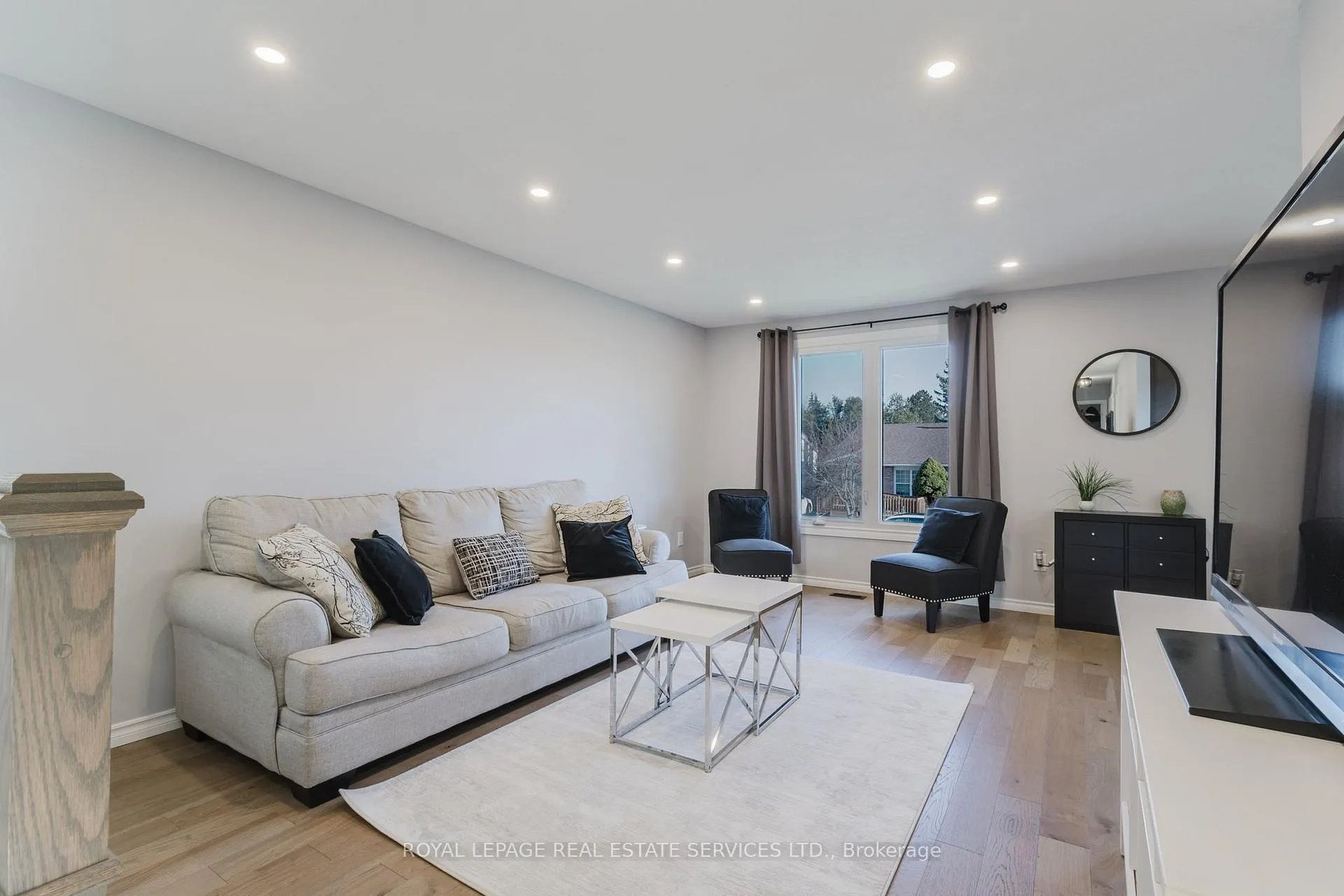 Photo 15 of 19 Southglen Road, Brant, Brantford Twp — HOMEH