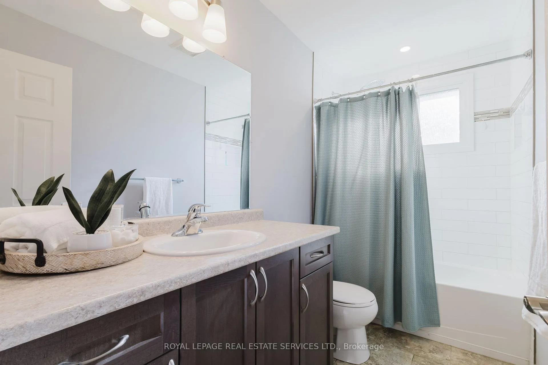 Photo 19 of 19 Southglen Road, Brant, Brantford Twp — HOMEH