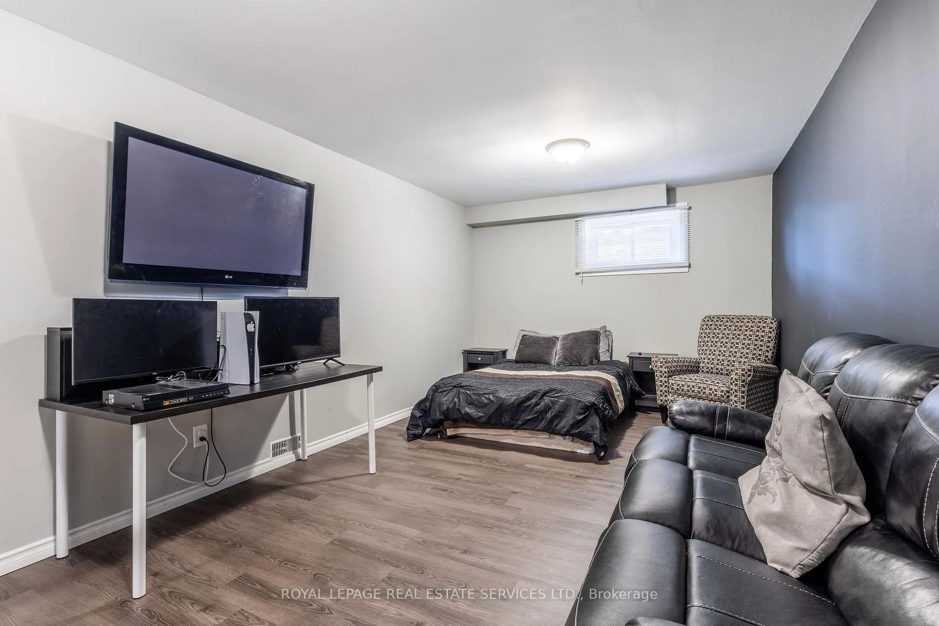 Photo 24 of 19 Southglen Road, Brant, Brantford Twp — HOMEH
