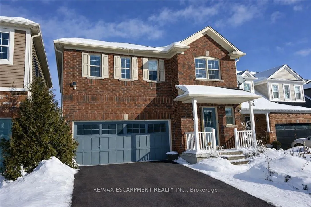Photo 46 of 106 Voyager Pass, Hamilton, Binbrook — HOMEH