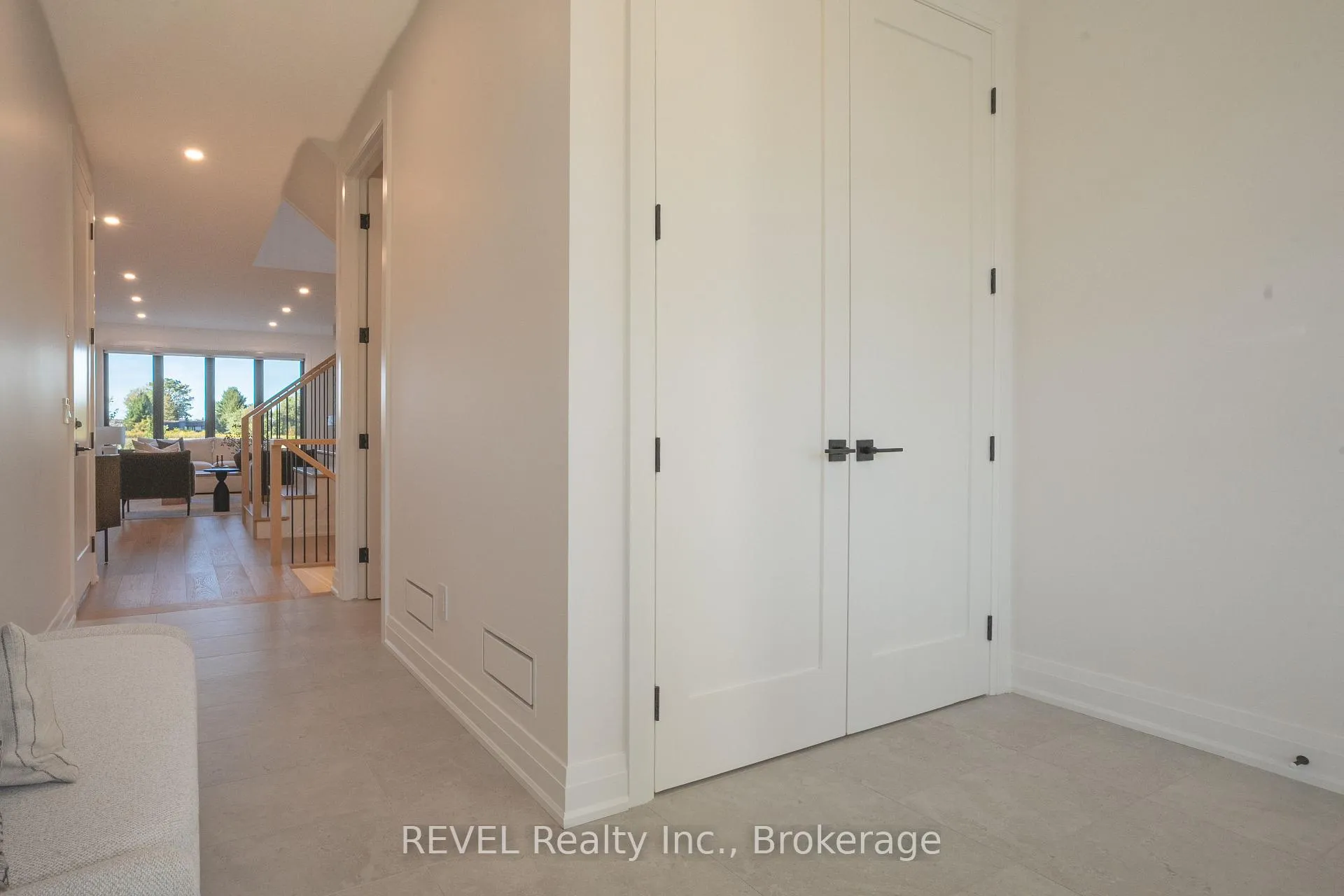 Photo 7 of 21 Arsenault Crescent, Pelham, Fonthill — HOMEH