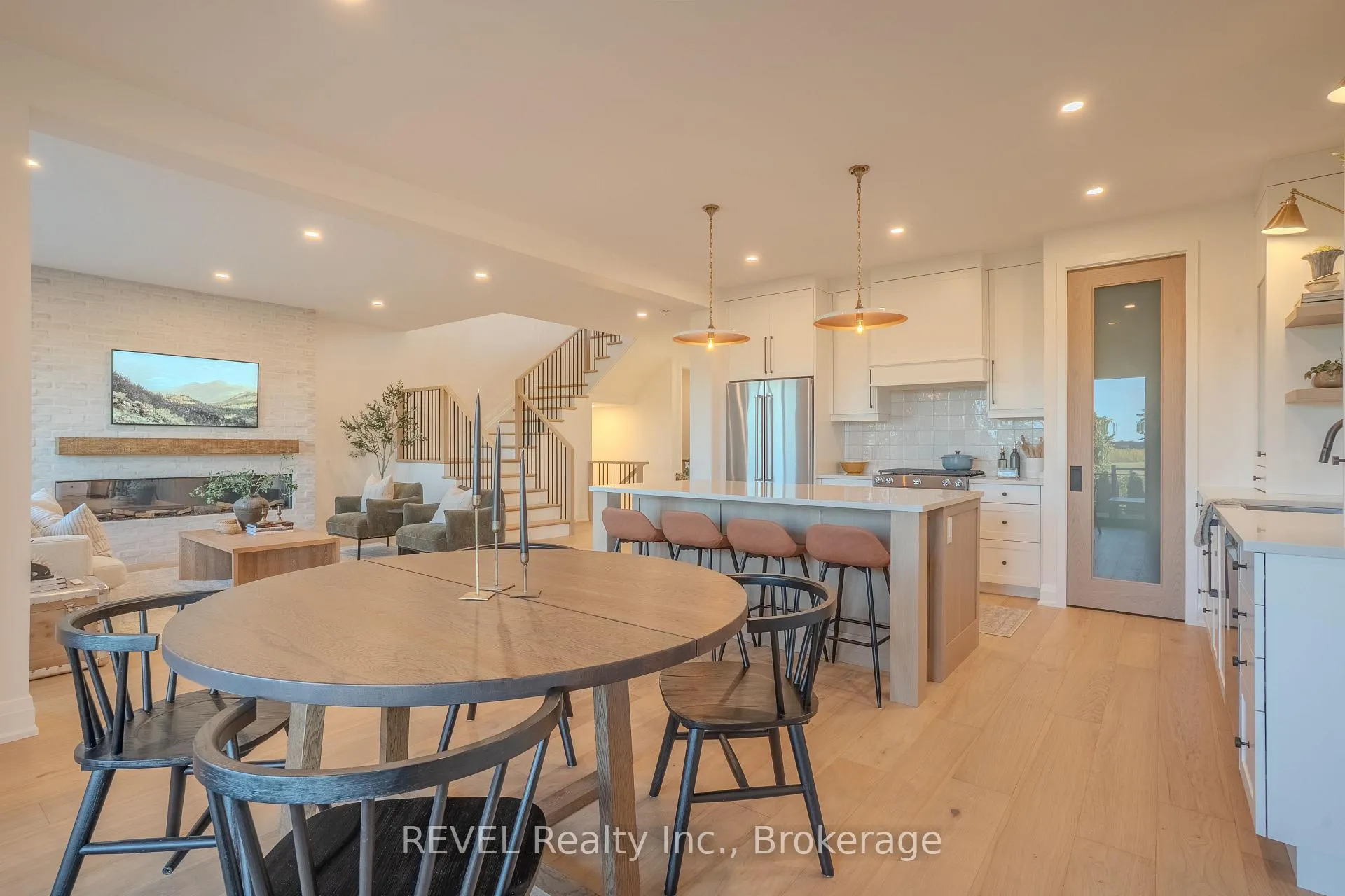 Photo 13 of 21 Arsenault Crescent, Pelham, Fonthill — HOMEH