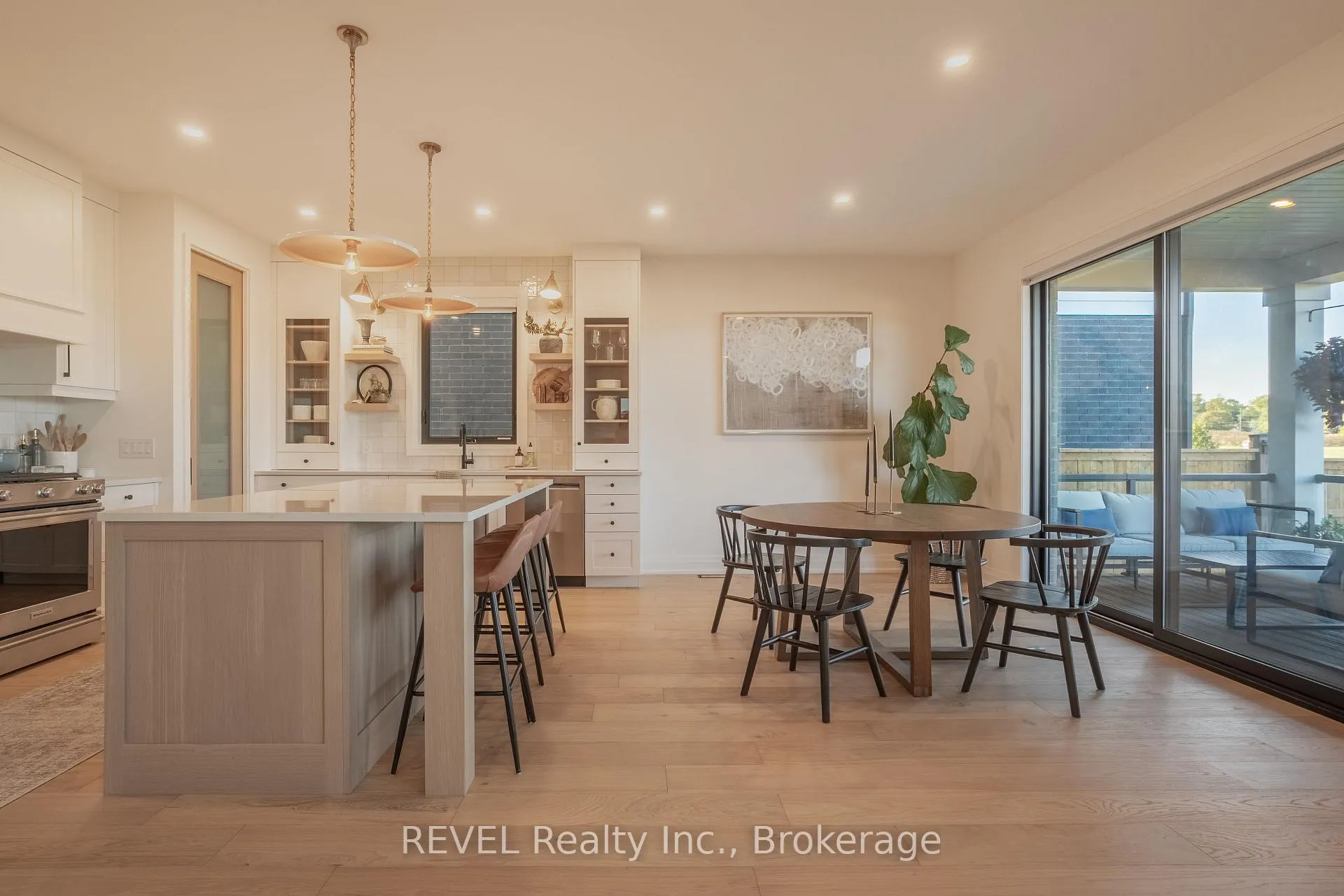 Photo 15 of 21 Arsenault Crescent, Pelham, Fonthill — HOMEH