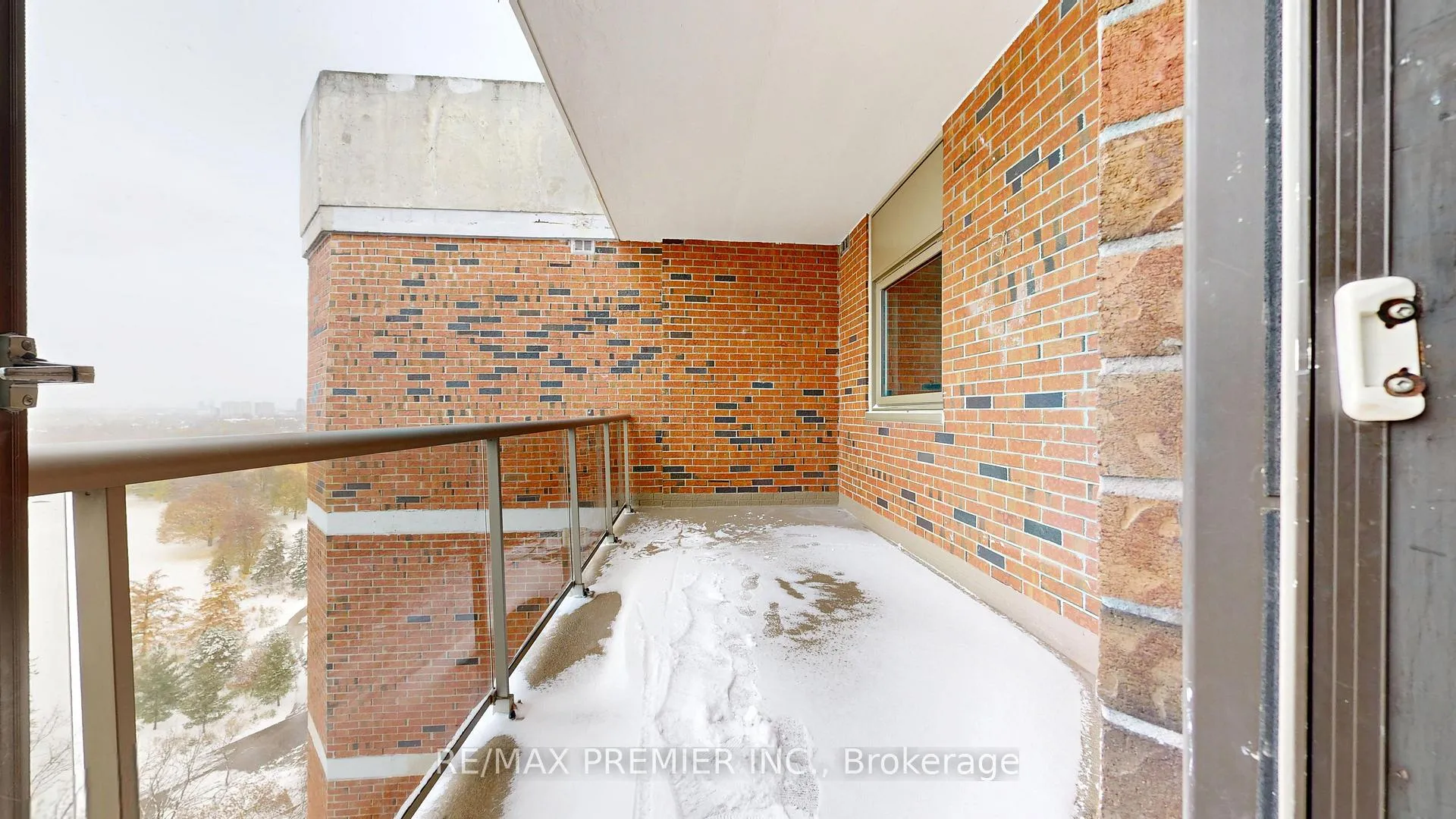 Photo 20 of Unit 1607, 238 Albion Road, Etobicoke, Elms-Old Rexdale — HOMEH