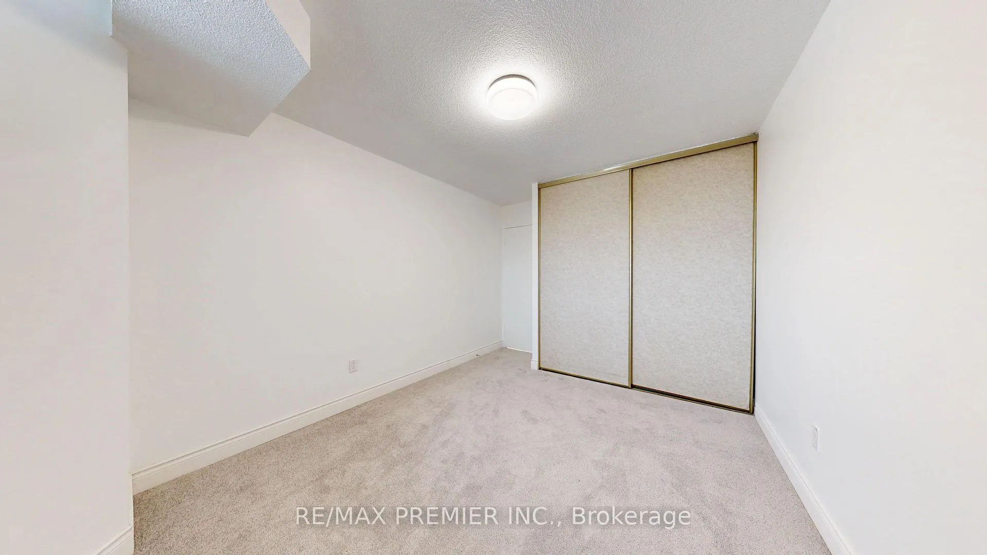 Photo 32 of Unit 1607, 238 Albion Road, Etobicoke, Elms-Old Rexdale — HOMEH
