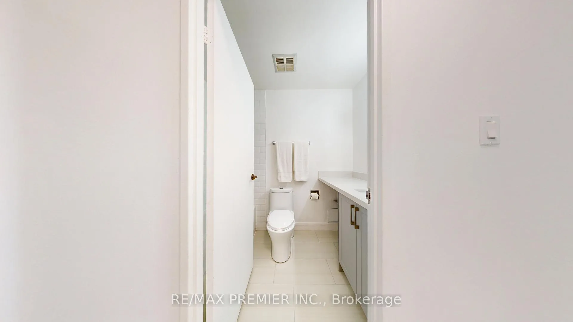 Photo 37 of Unit 1607, 238 Albion Road, Etobicoke, Elms-Old Rexdale — HOMEH