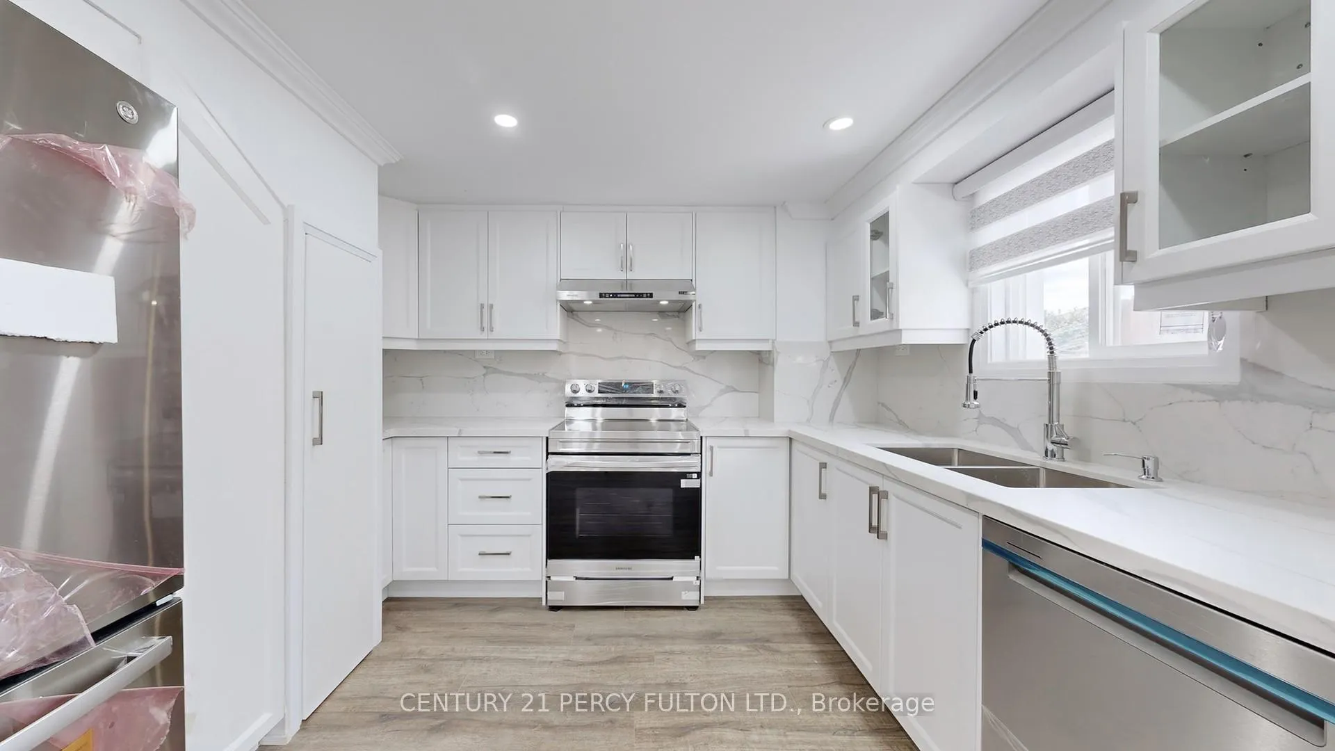 Photo 10 of Unit Bsmt, 287 Ravenscroft Road, Ajax, Central West — HOMEH