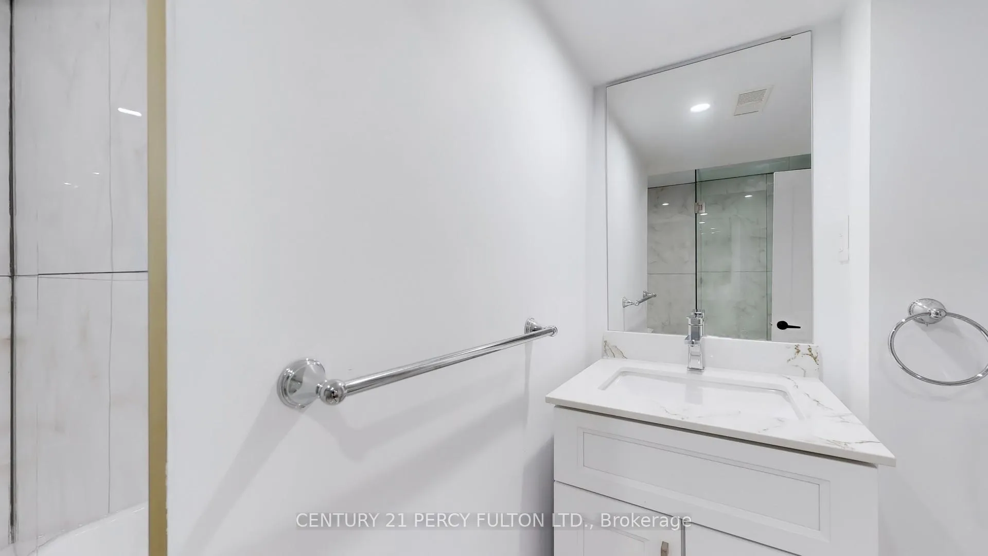 Photo 19 of Unit Bsmt, 287 Ravenscroft Road, Ajax, Central West — HOMEH
