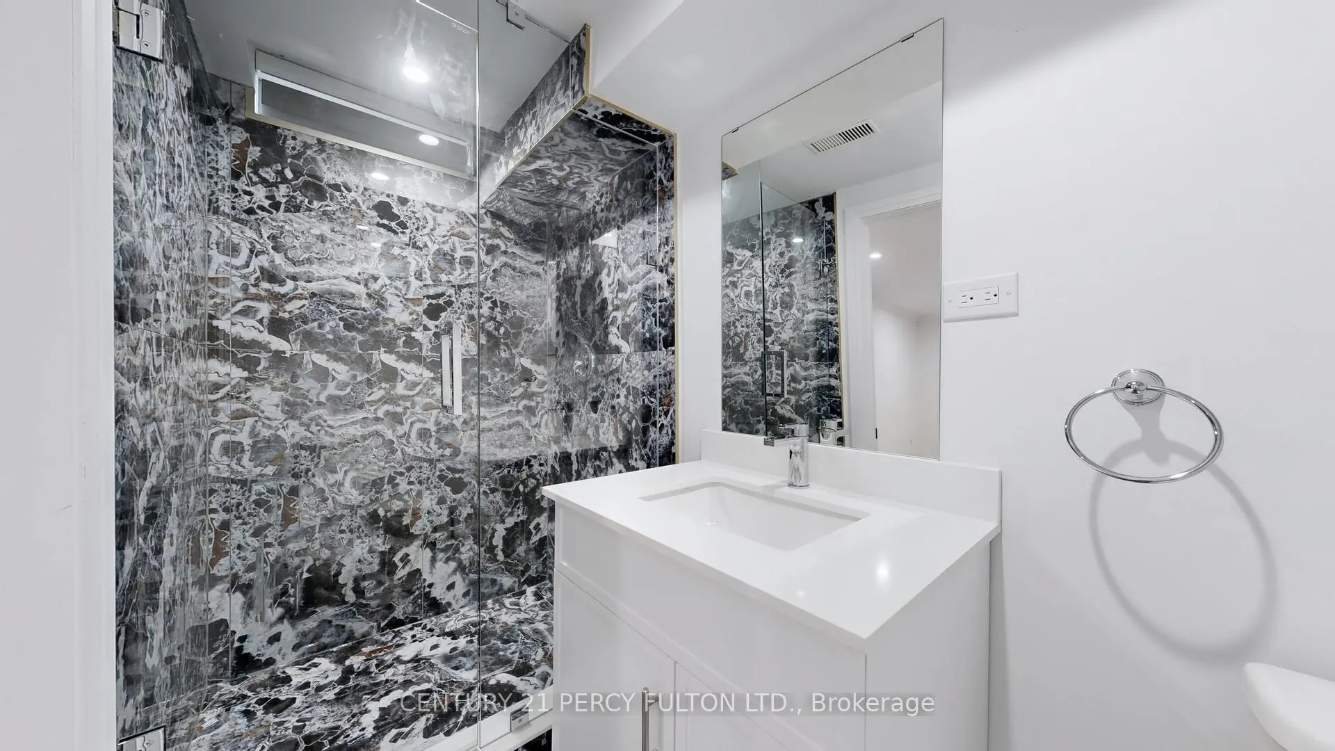 Photo 25 of Unit Bsmt, 287 Ravenscroft Road, Ajax, Central West — HOMEH