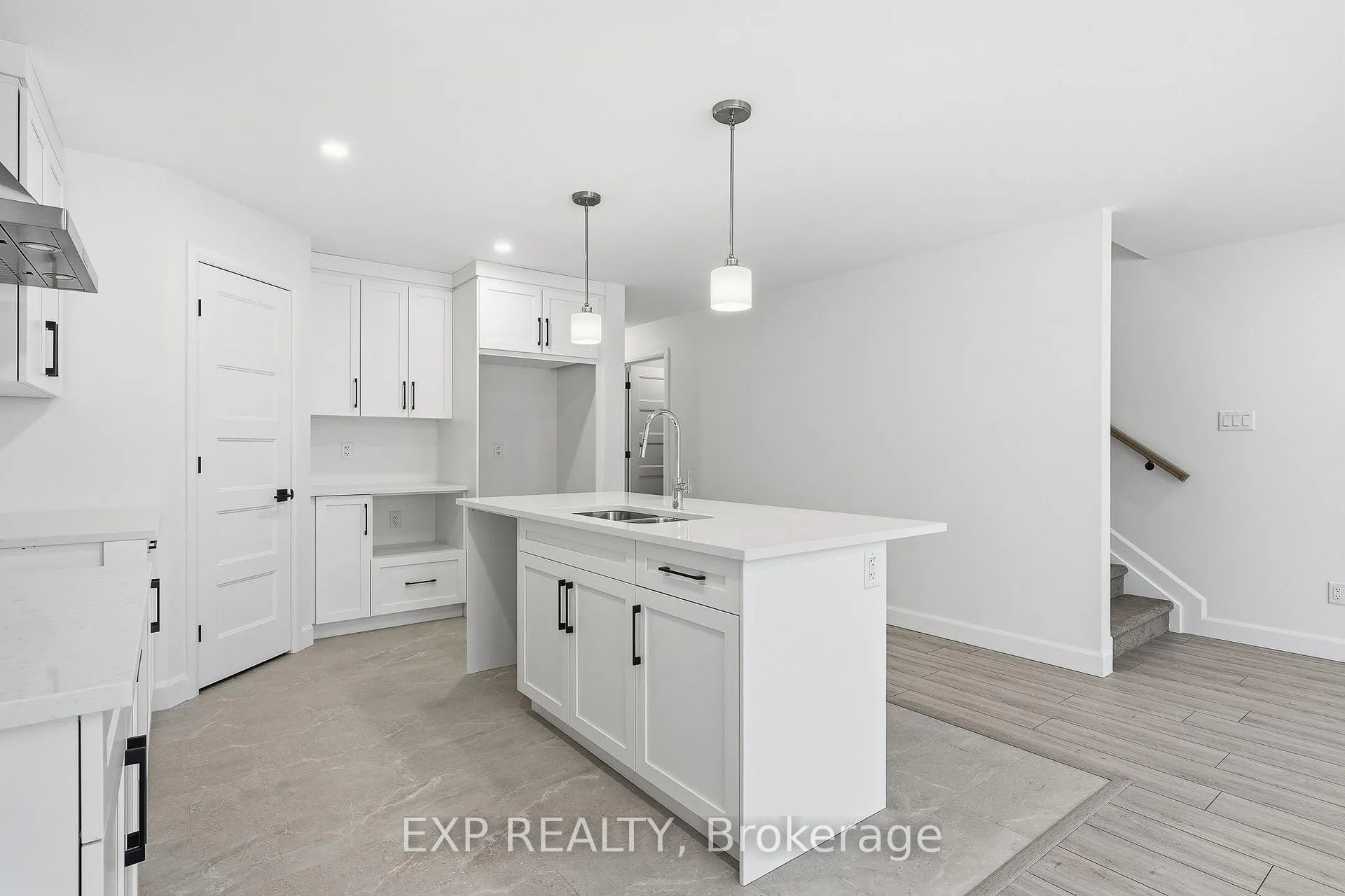 Photo 6 of 112 Lorie Street, The Nation, Limoges — HOMEH