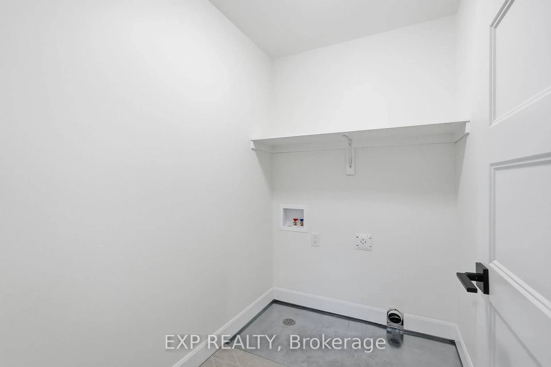 Photo 13 of 112 Lorie Street, The Nation, Limoges — HOMEH
