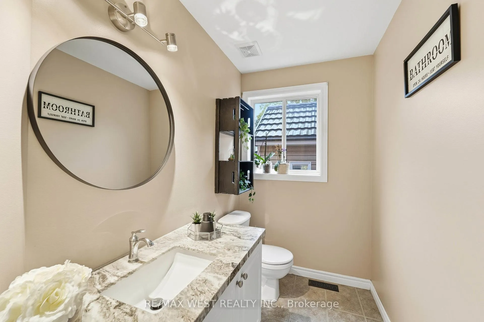 Photo 20 of 30 Ruffet Drive, Barrie, Edgehill Drive — HOMEH