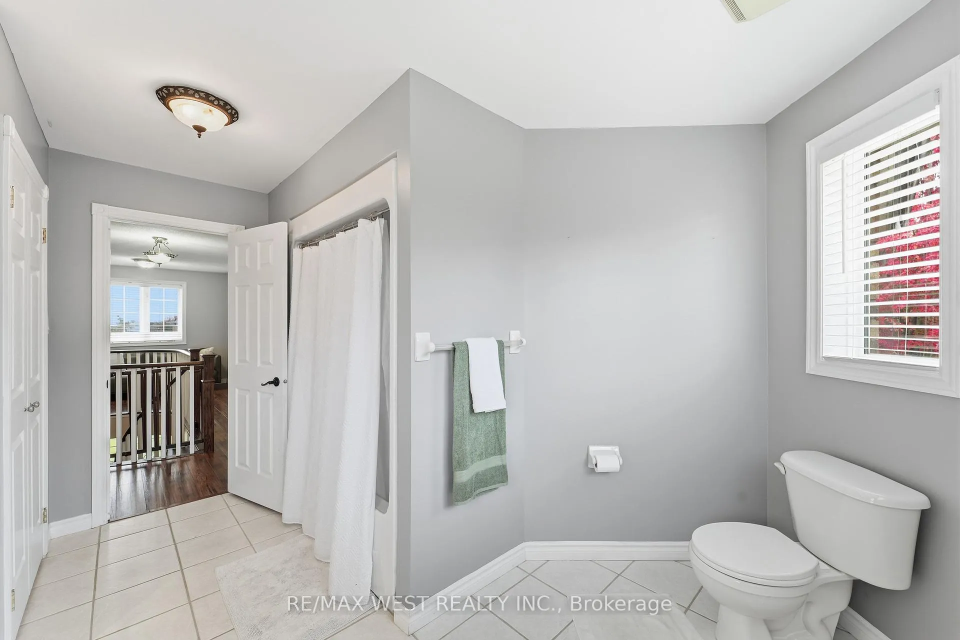 Photo 25 of 30 Ruffet Drive, Barrie, Edgehill Drive — HOMEH