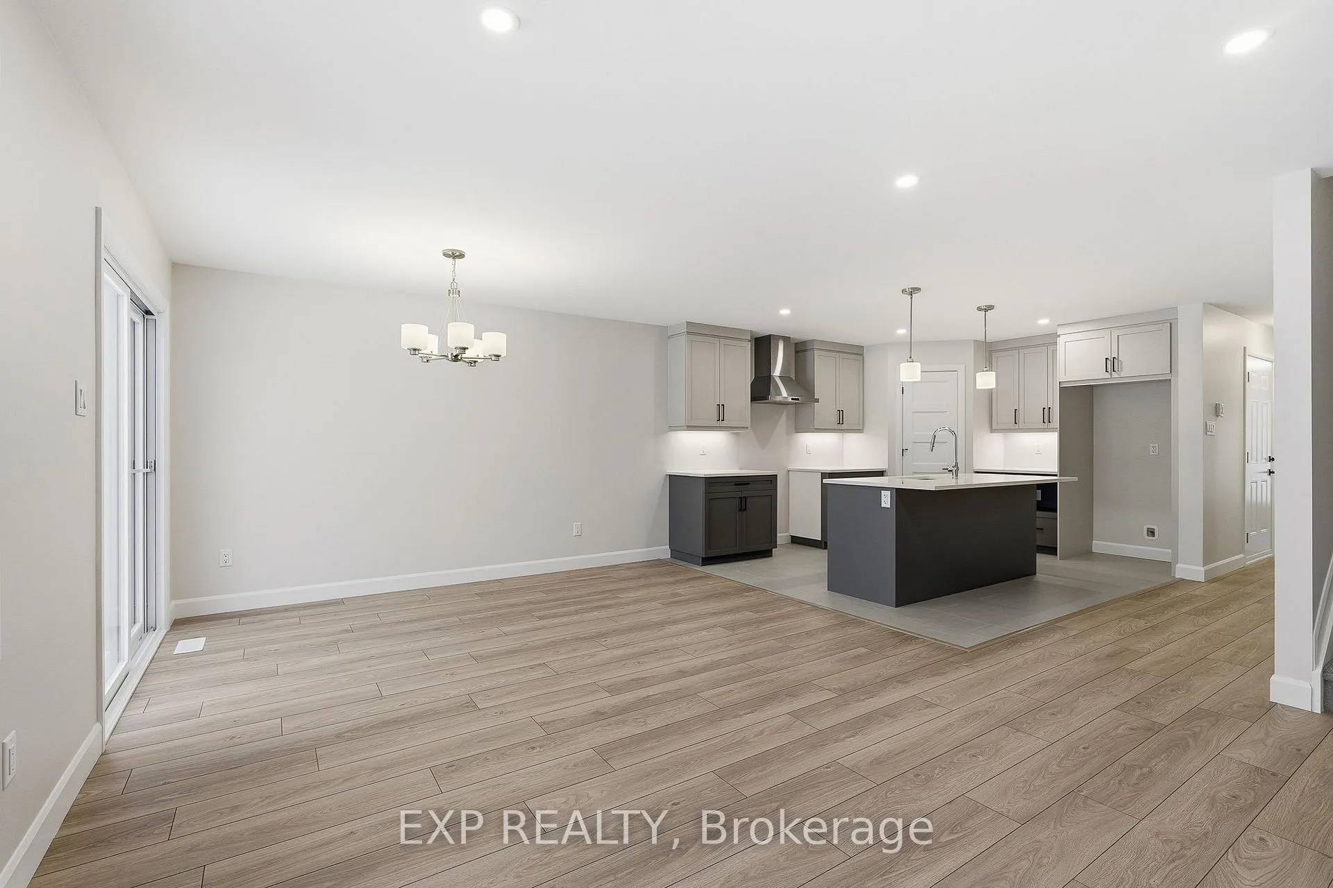 Photo 8 of 118 Lorie Street, The Nation, Limoges — HOMEH