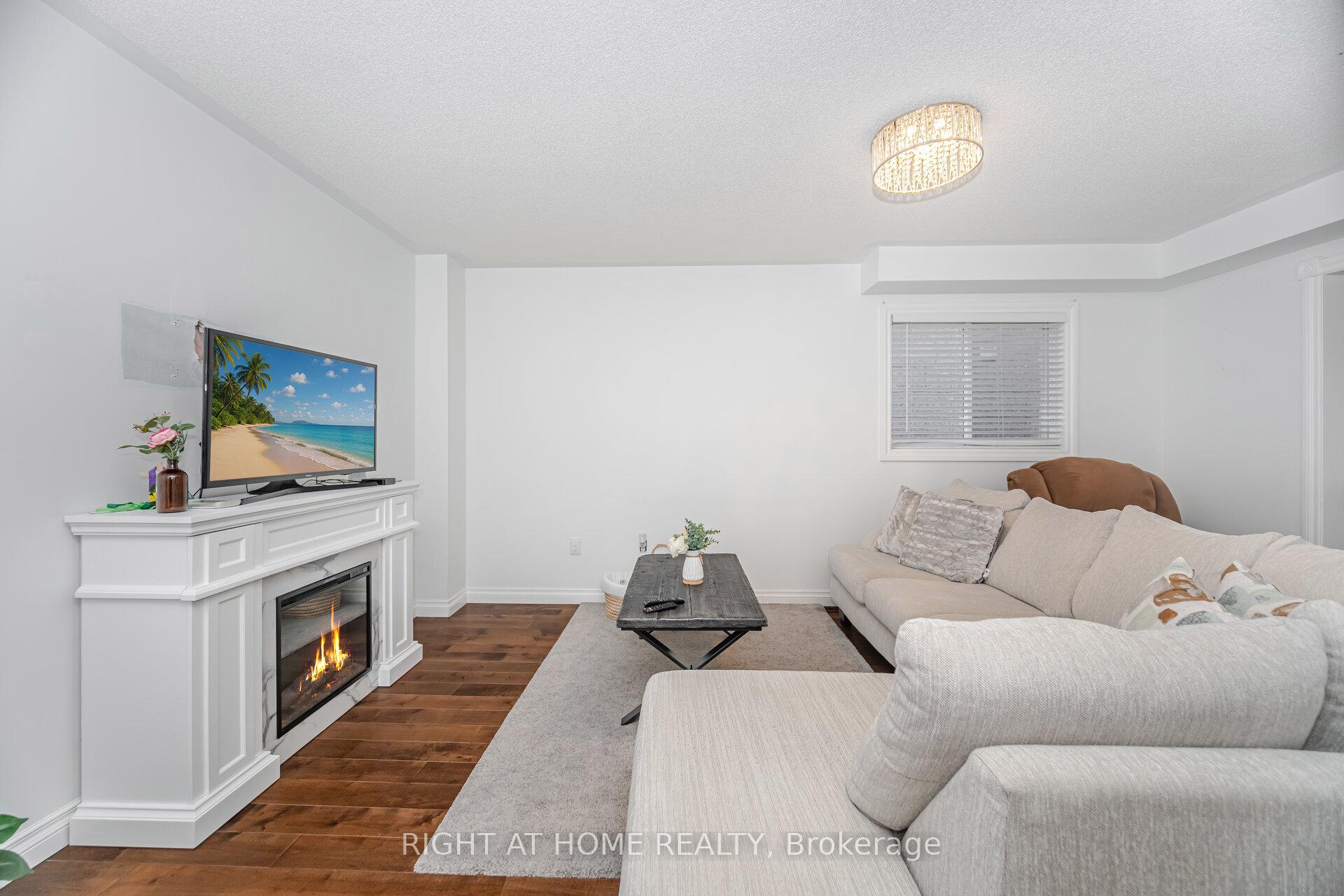 Photo 5 of 1186 Andrade Lane, Innisfil, Alcona — HOMEH