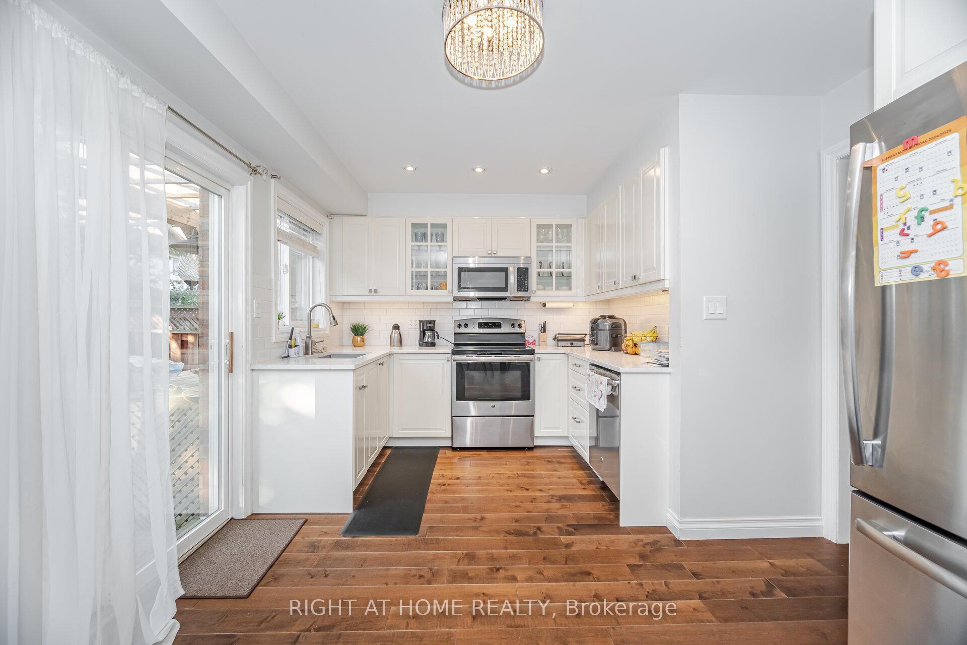 Photo 9 of 1186 Andrade Lane, Innisfil, Alcona — HOMEH