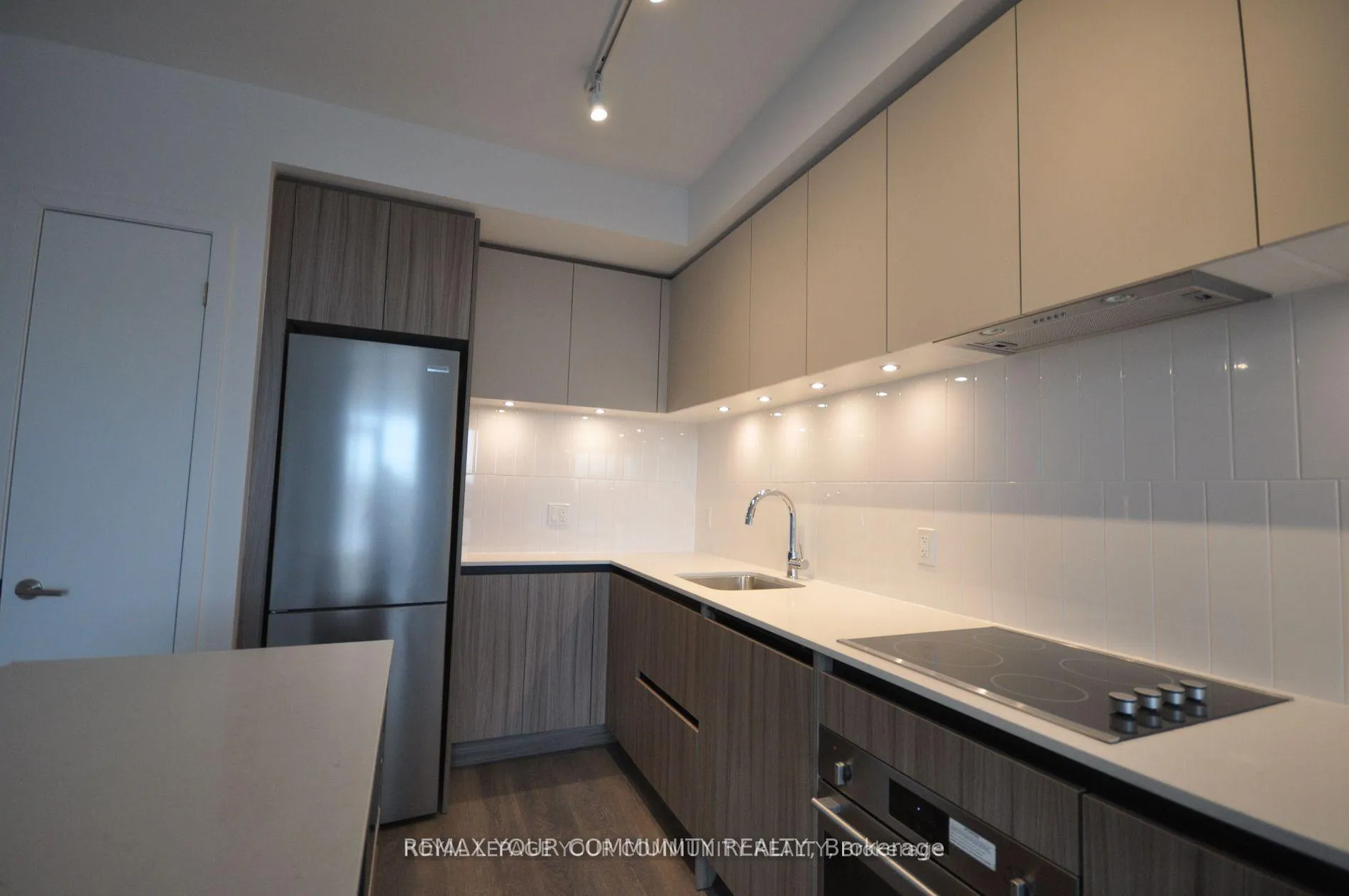Photo 2 of Unit 310, 7950 Bathurst Street, Vaughan, Beverley Glen — HOMEH