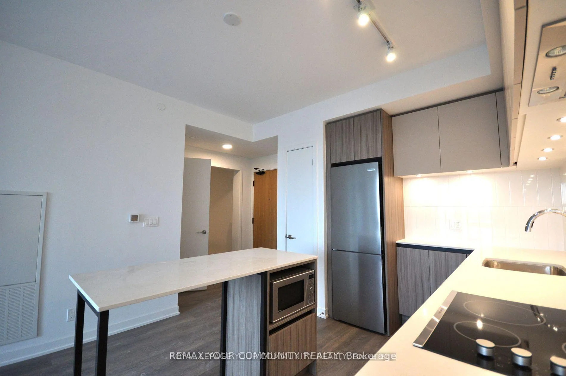 Photo 10 of Unit 310, 7950 Bathurst Street, Vaughan, Beverley Glen — HOMEH