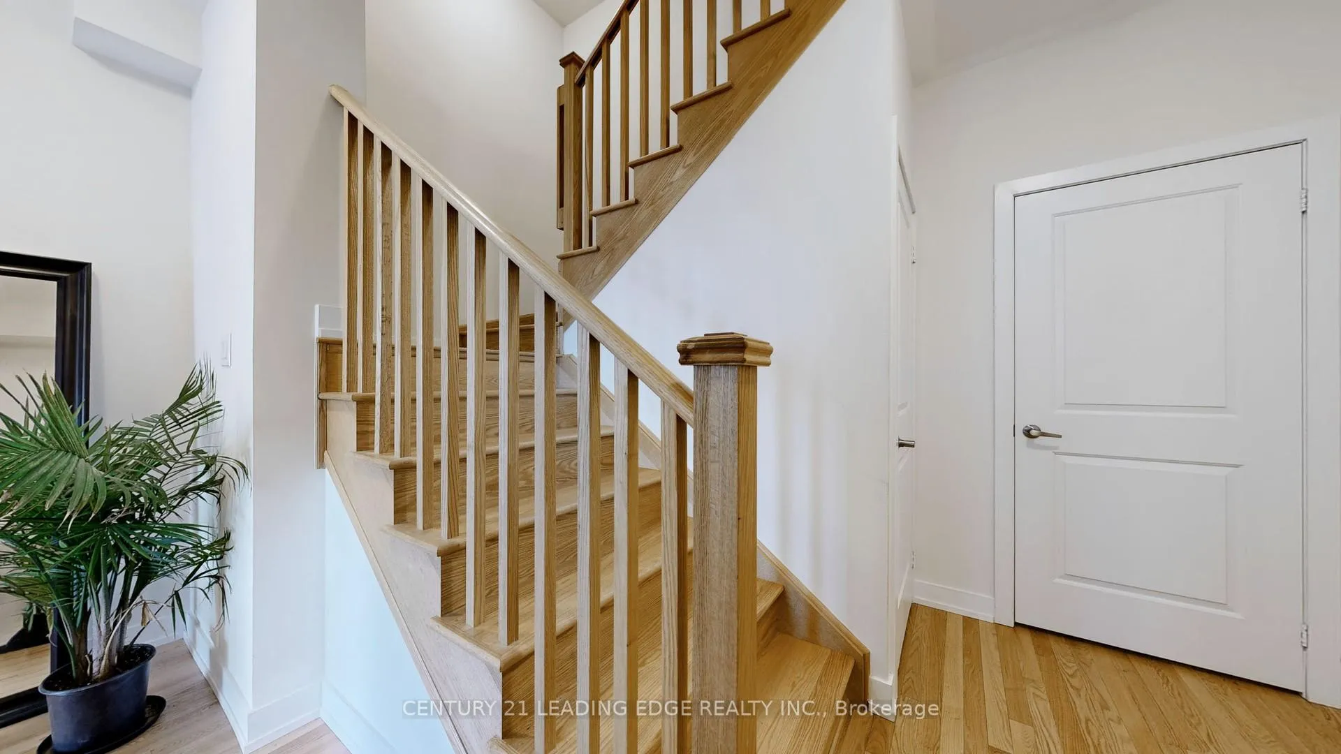 Photo 42 of 75 Mikayla Lane, Markham, Cornell — HOMEH