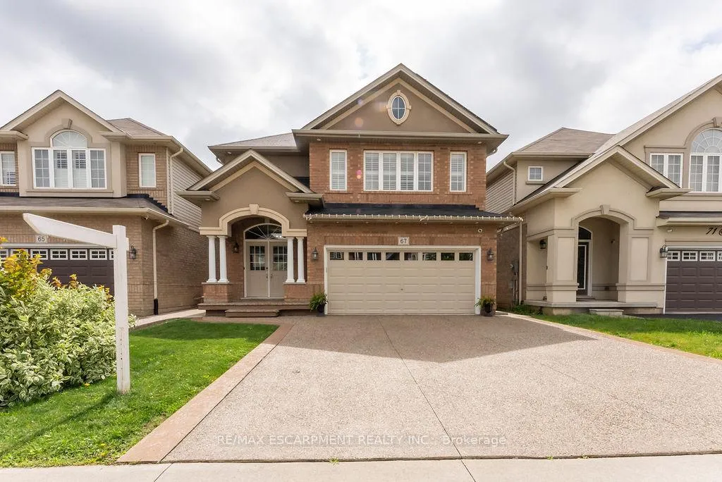 Photo 1 of 67 Bellroyal Crescent, Hamilton, Stoney Creek — HOMEH